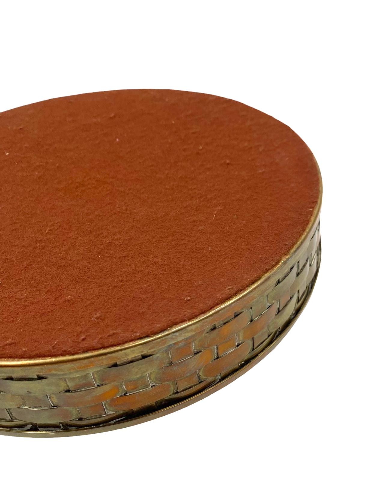 Hollywood regency brass ashtray / vide poche, Italy 1970s 5