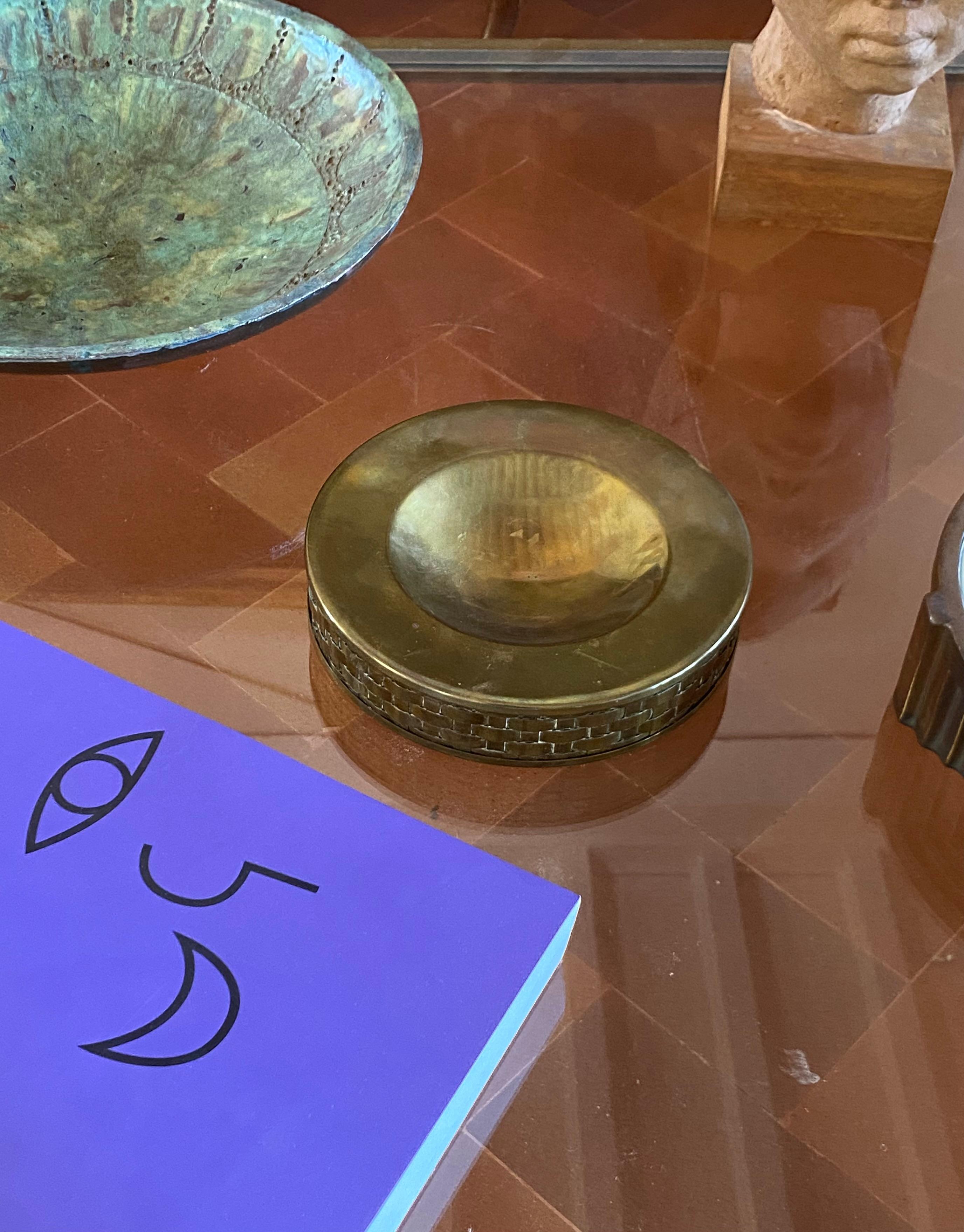 Italian Hollywood regency brass ashtray / vide poche, Italy 1970s