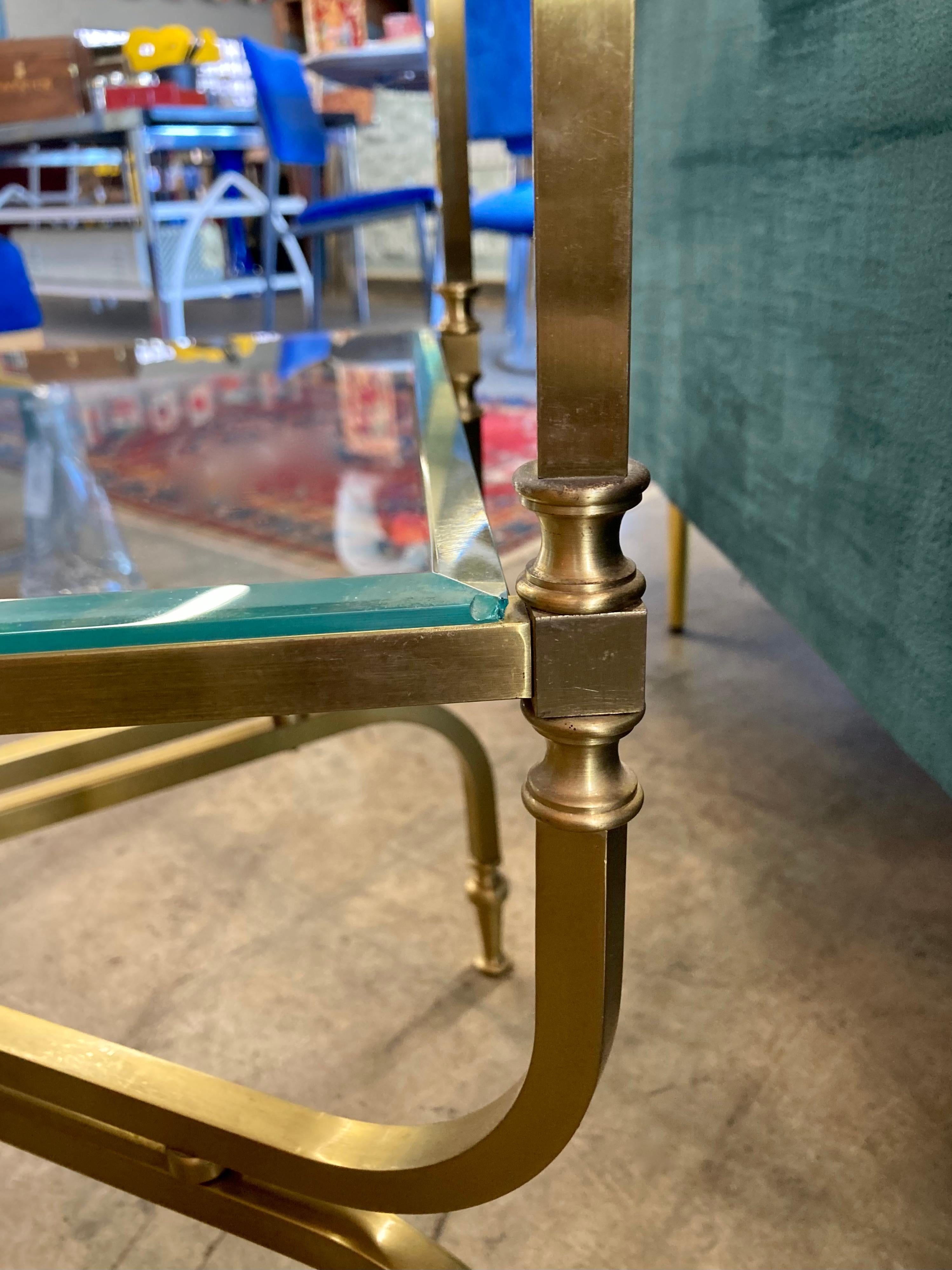 Table console en laiton Hollywood Regency en vente 4