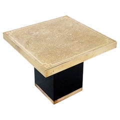 Table d'appoint Hollywood Regency gravée en laiton, 1970