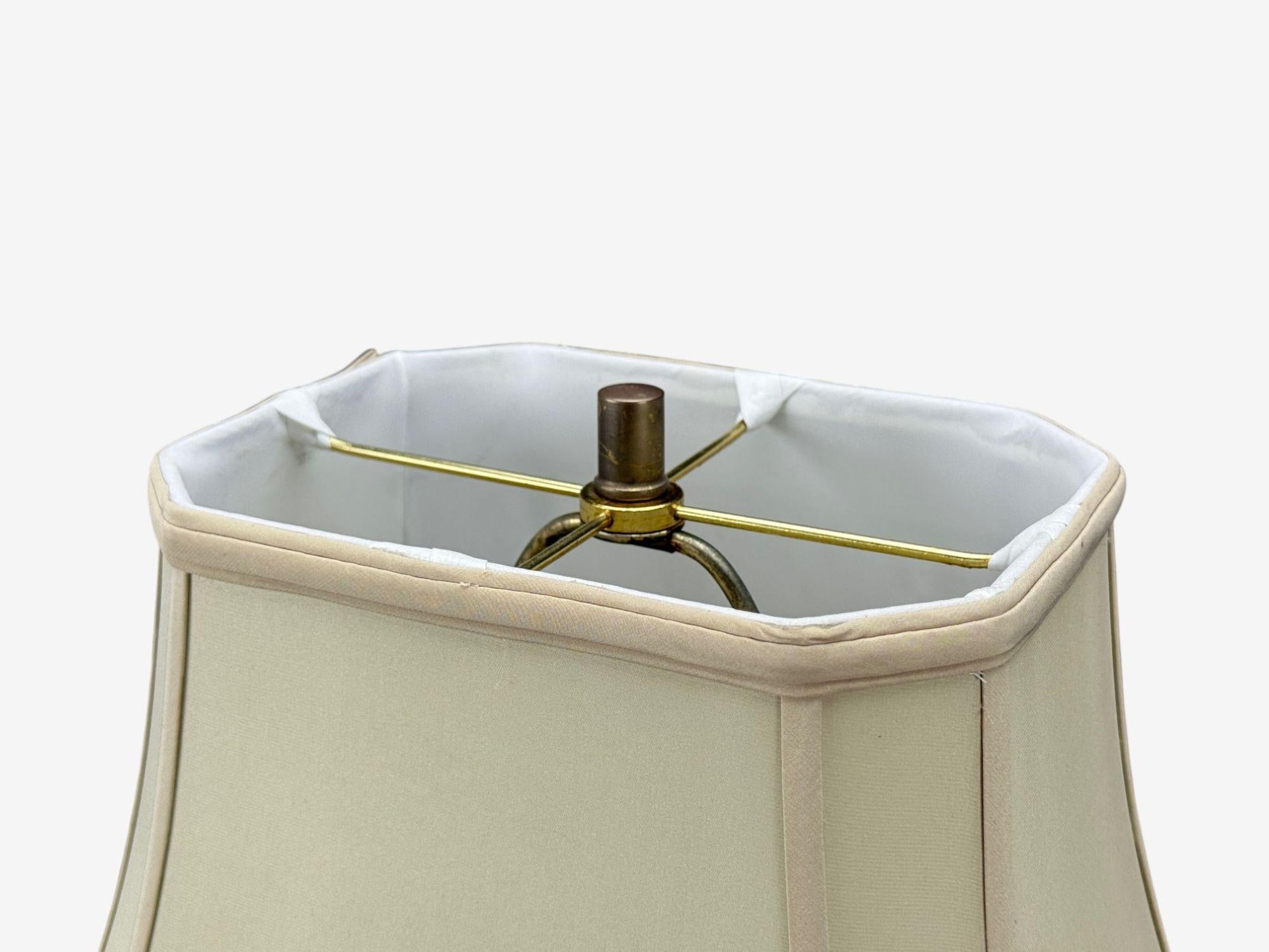 Hollywood Regency, Brass, Fabric, Table Lamps, USA, 1970s finales del siglo XX en venta
