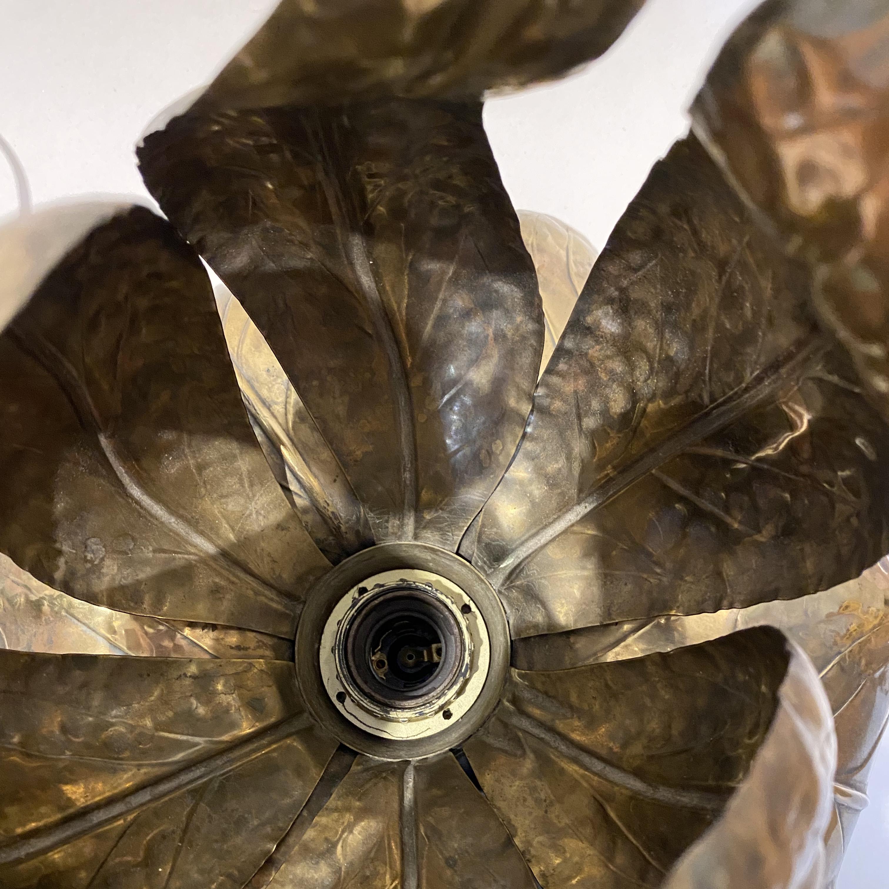 Hollywood Regency Brass Foliage (iris / water lily) Lamp by Maison Jansen, 1970s 6