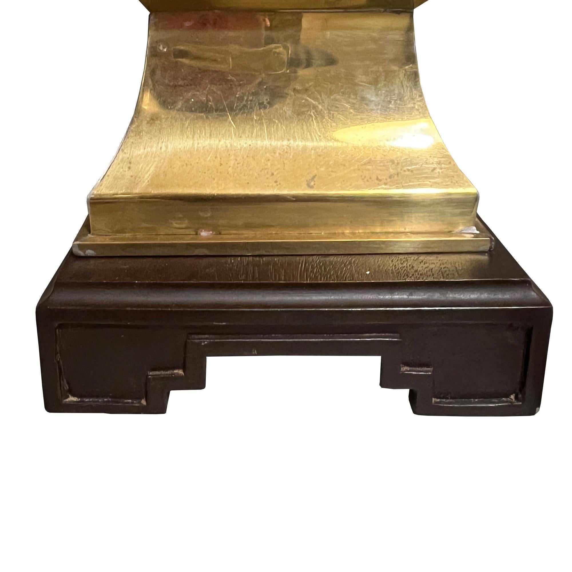 Metal Hollywood Regency Brass Lamp on Wood Base, Etched Floral Motif For Sale