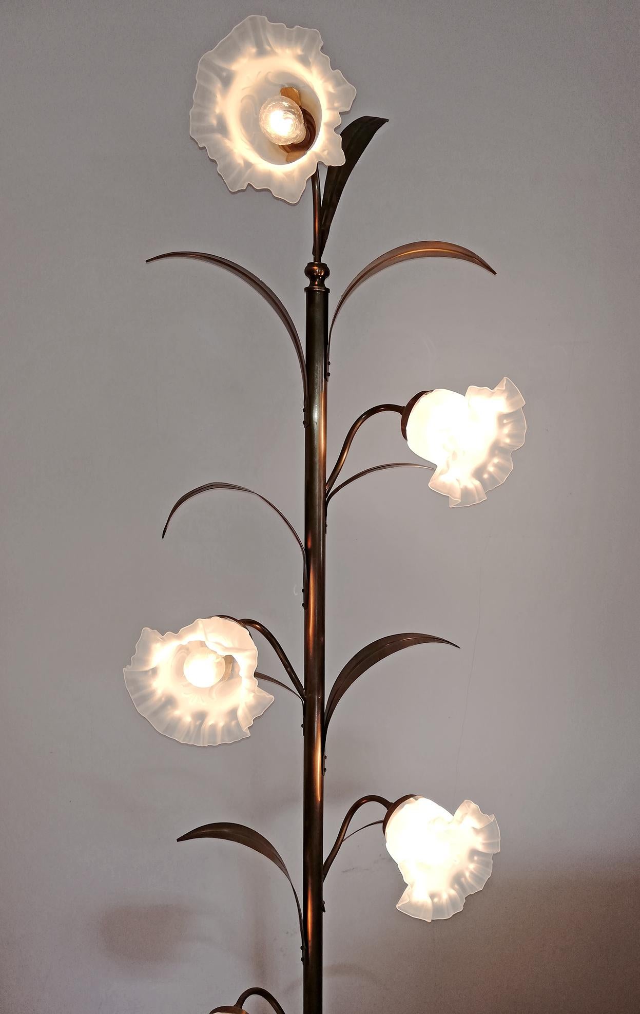 Marble Hollywood Regency Brass Palm Tree and Glass Flower Bouquet Modernist Floor Lamp