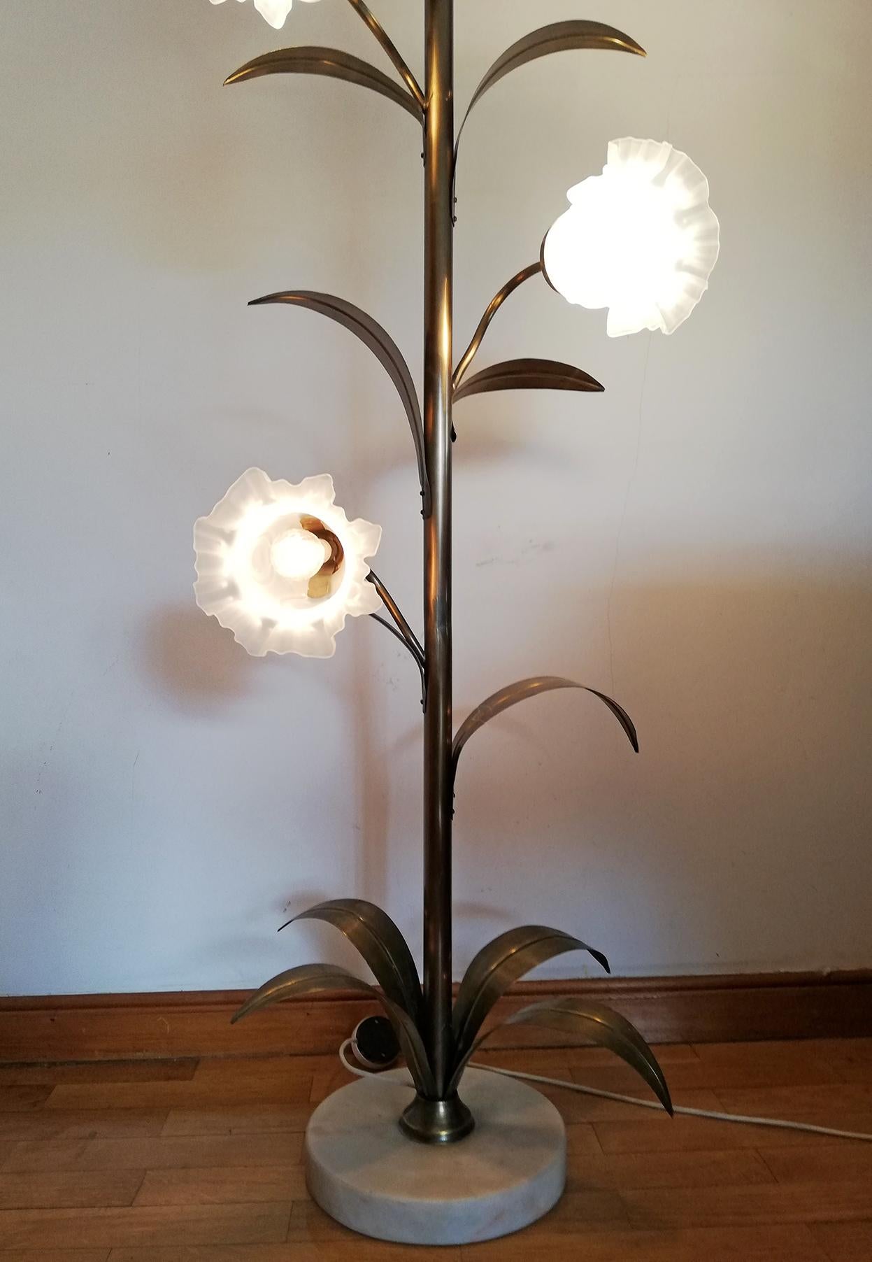 Hollywood Regency Brass Palm Tree and Glass Flower Bouquet Modernist Floor Lamp 1