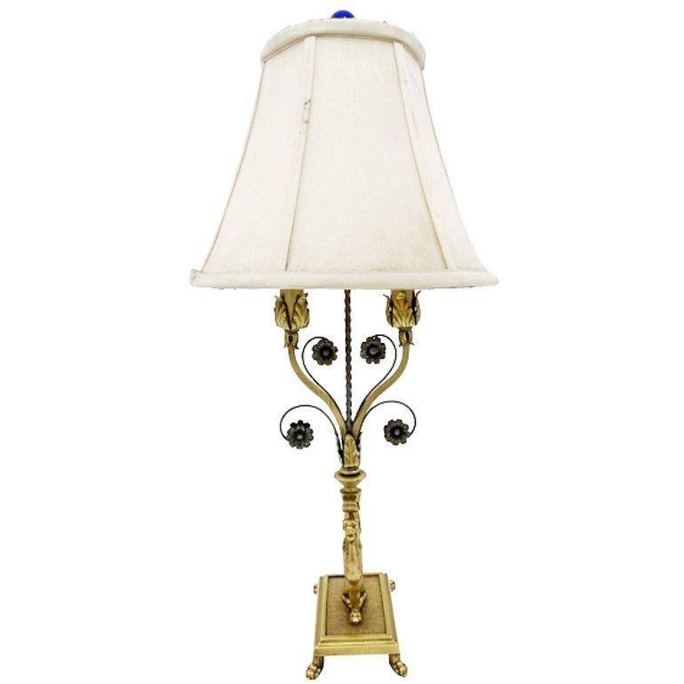 Hollywood Regency Brass Scrolling Griffin Table Lamp w/ Lamp Shade In Excellent Condition For Sale In Van Nuys, CA