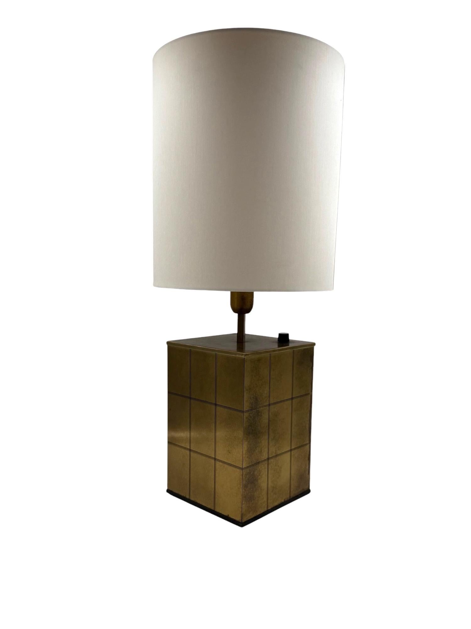 Late 20th Century Hollywood regency brass table lamp base, Romeo Rega Italy, 1970s For Sale