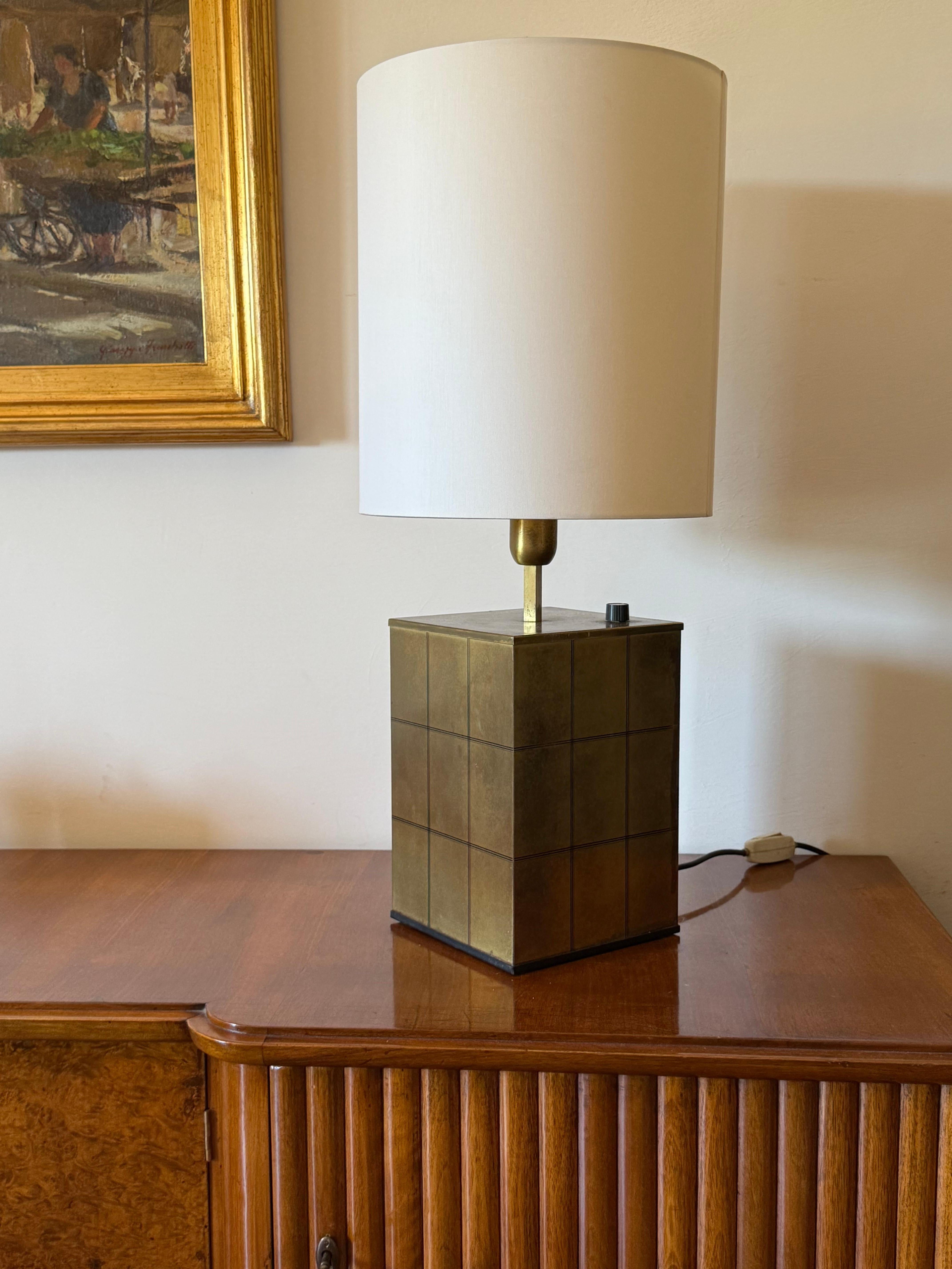 Brass Hollywood regency brass table lamp base, Romeo Rega Italy, 1970s For Sale