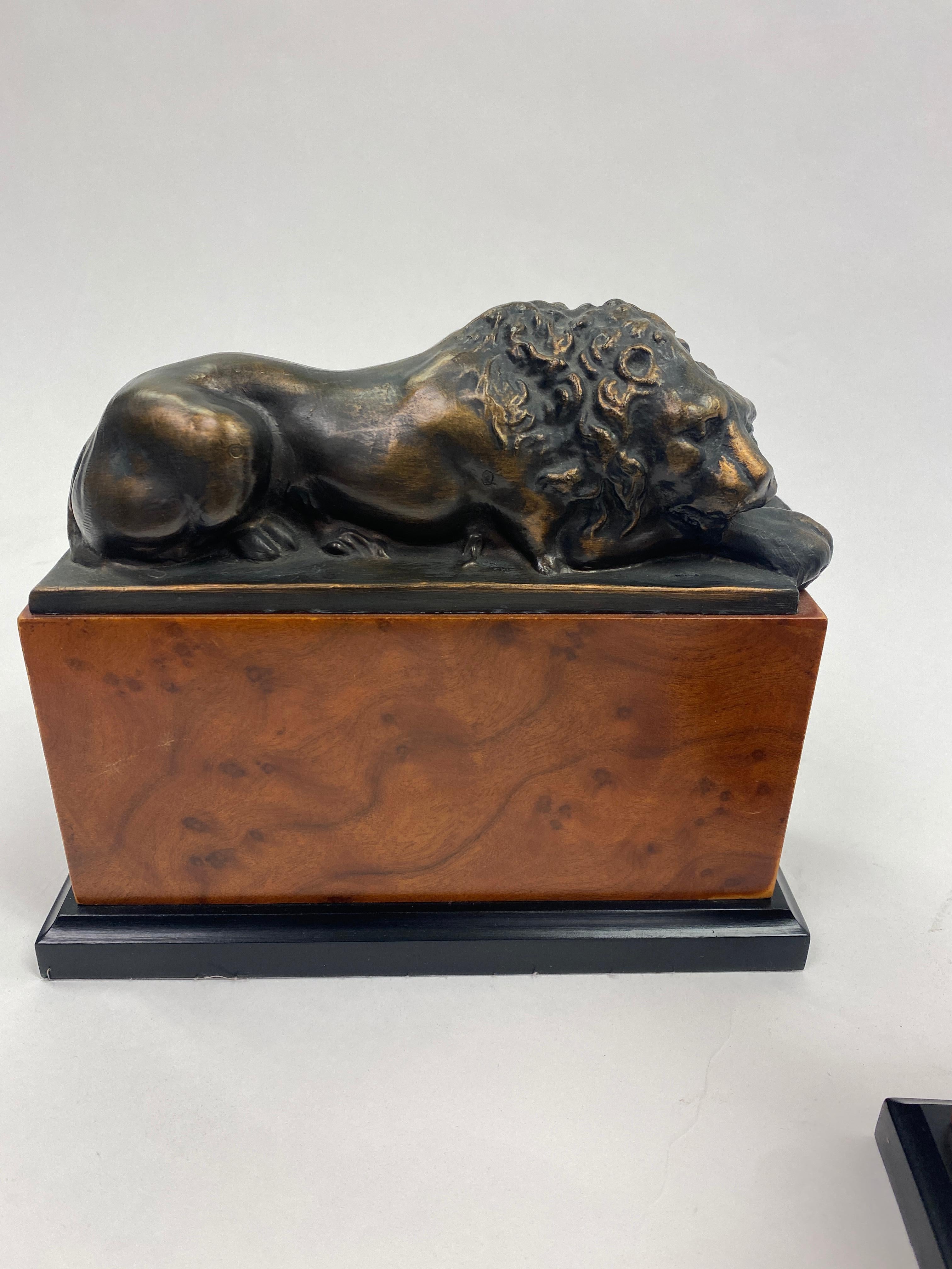 Hollywood Regency Bronze Lion Bookends In Good Condition In Nashville, TN