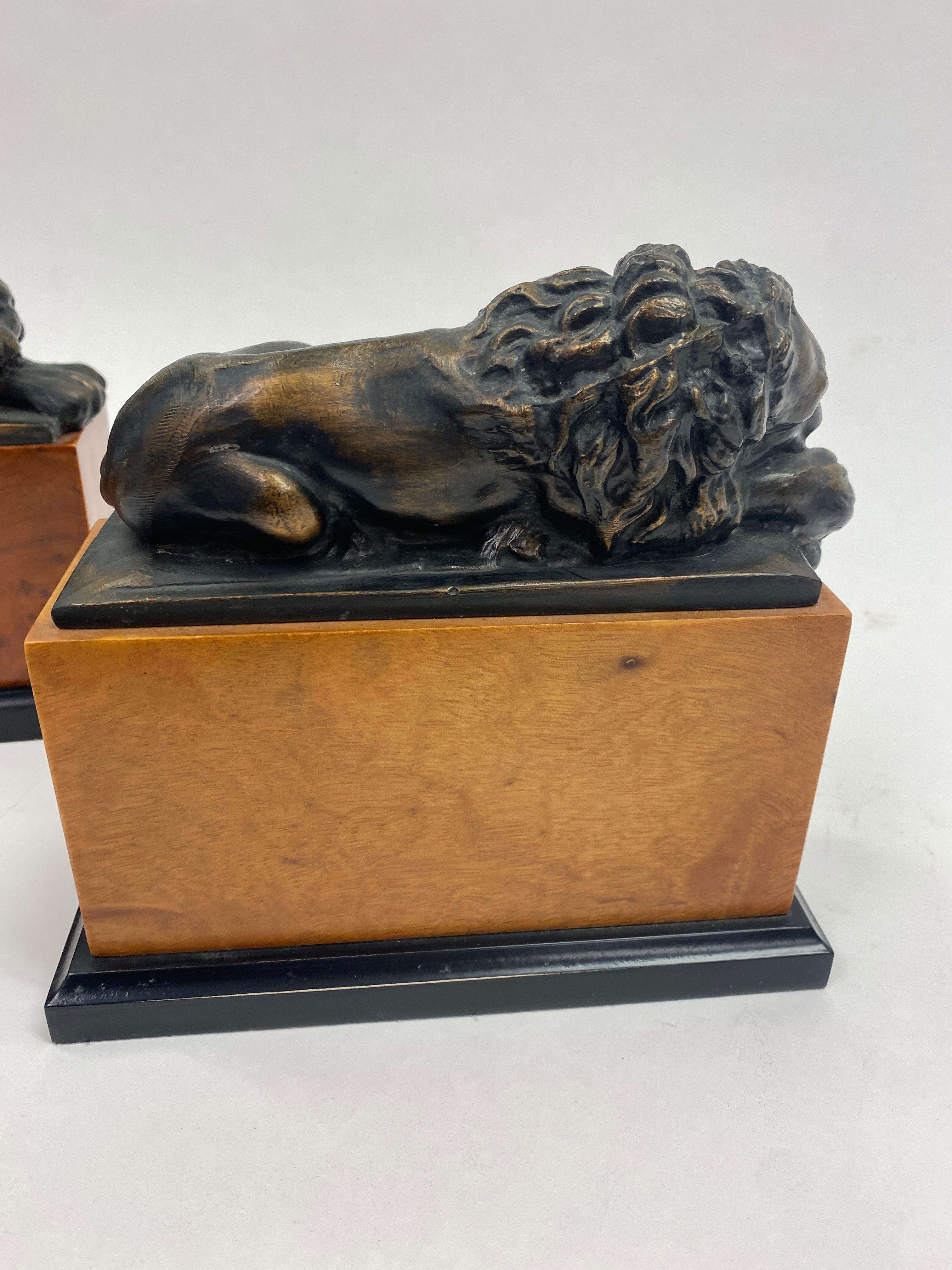 Mid-20th Century Hollywood Regency Bronze Lion Bookends