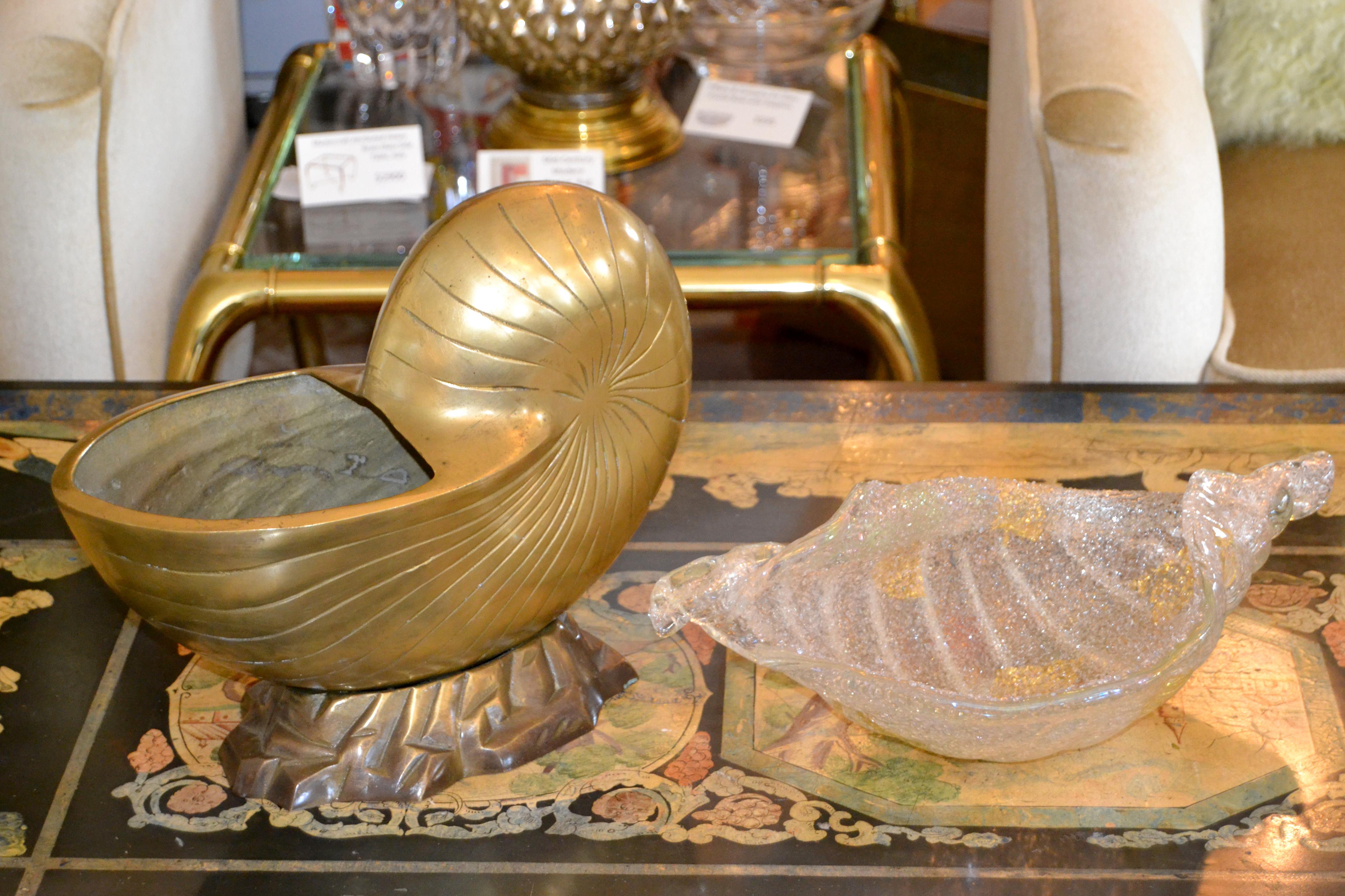 Hollywood Regency Bronze Nautical Seashell Footed Planter In Good Condition In Miami, FL