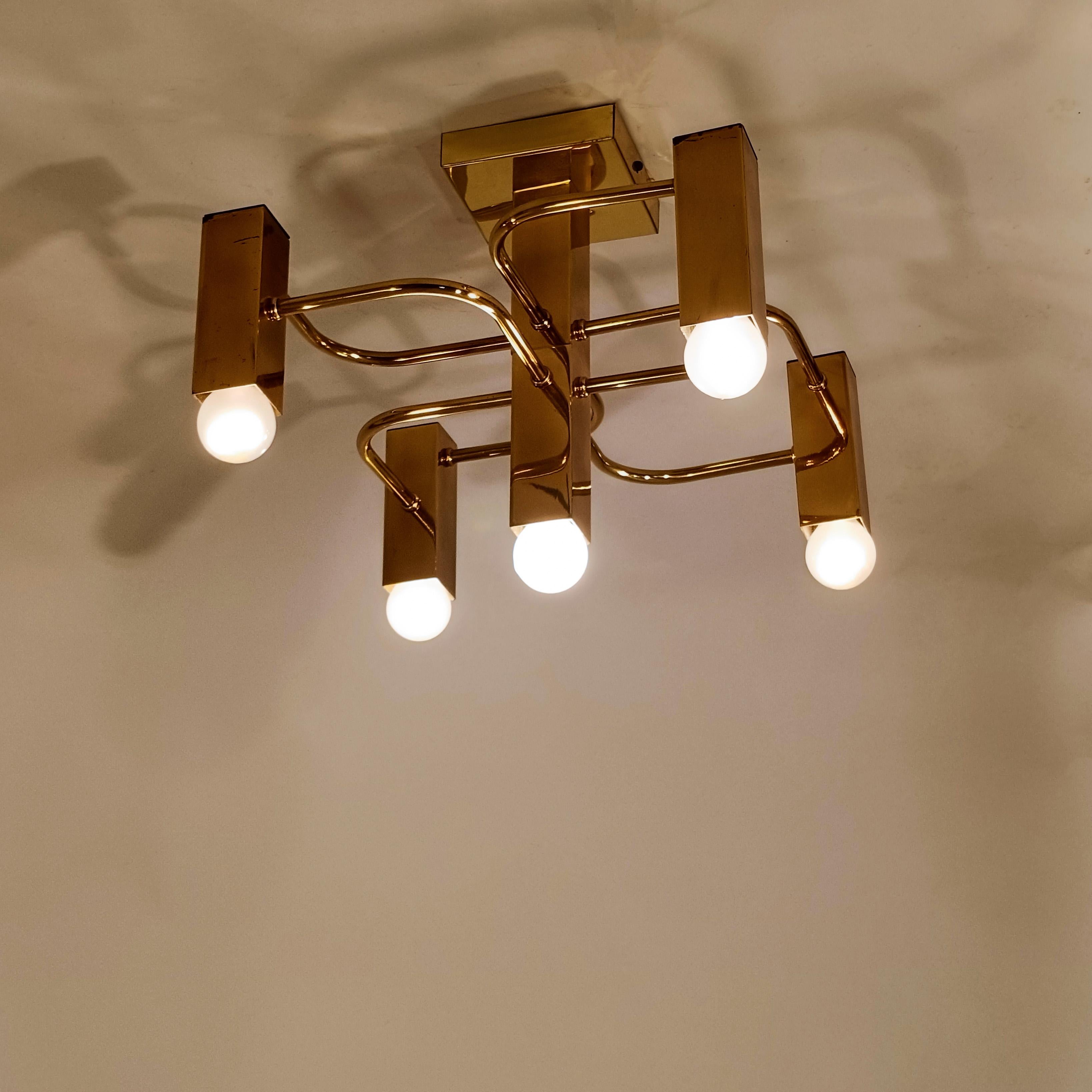 Ferronnerie Hollywood Regency. Encastré de style brutaliste par Gaetano Sciolari, Italie, années 1970 en vente