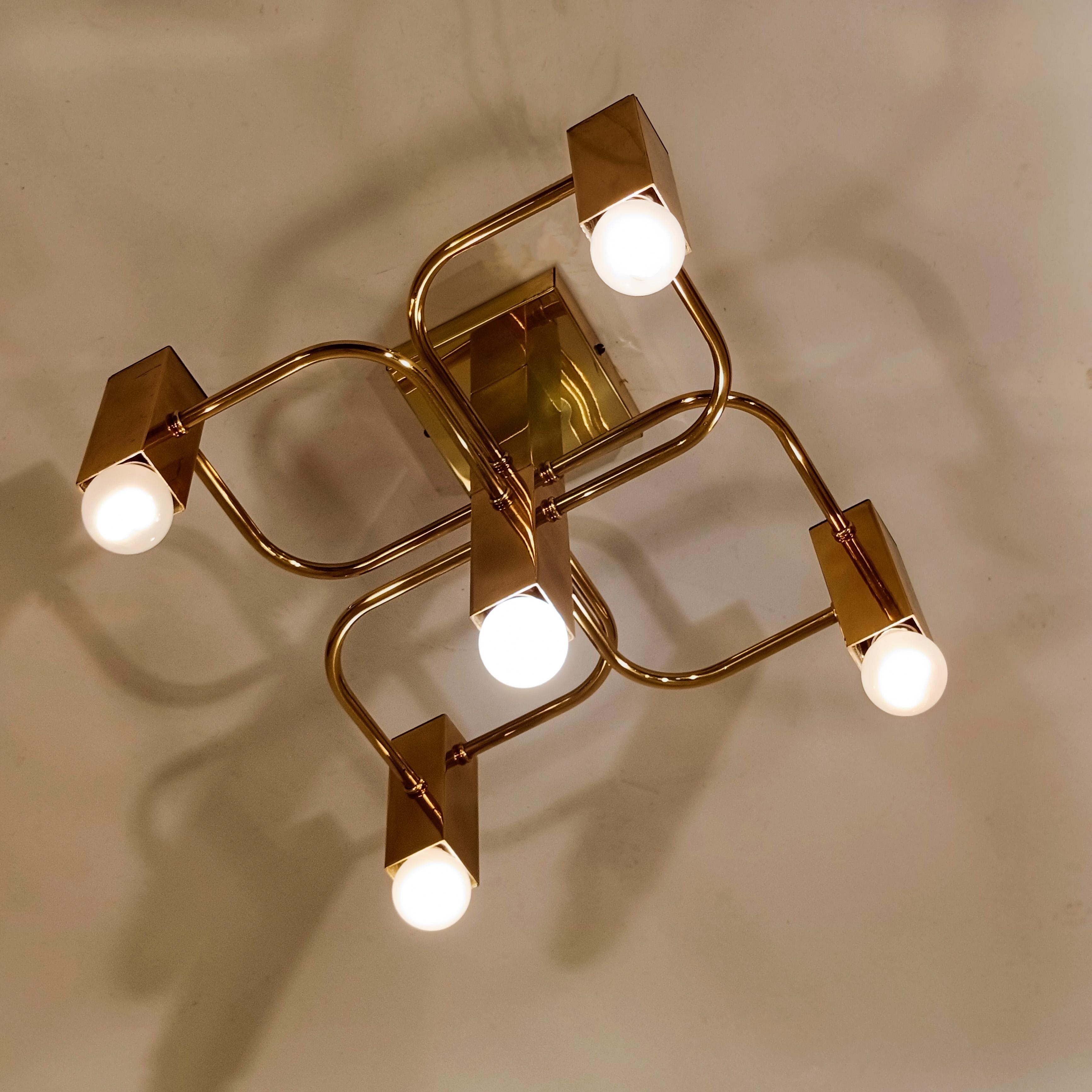 Fin du 20e siècle Hollywood Regency. Encastré de style brutaliste par Gaetano Sciolari, Italie, années 1970 en vente