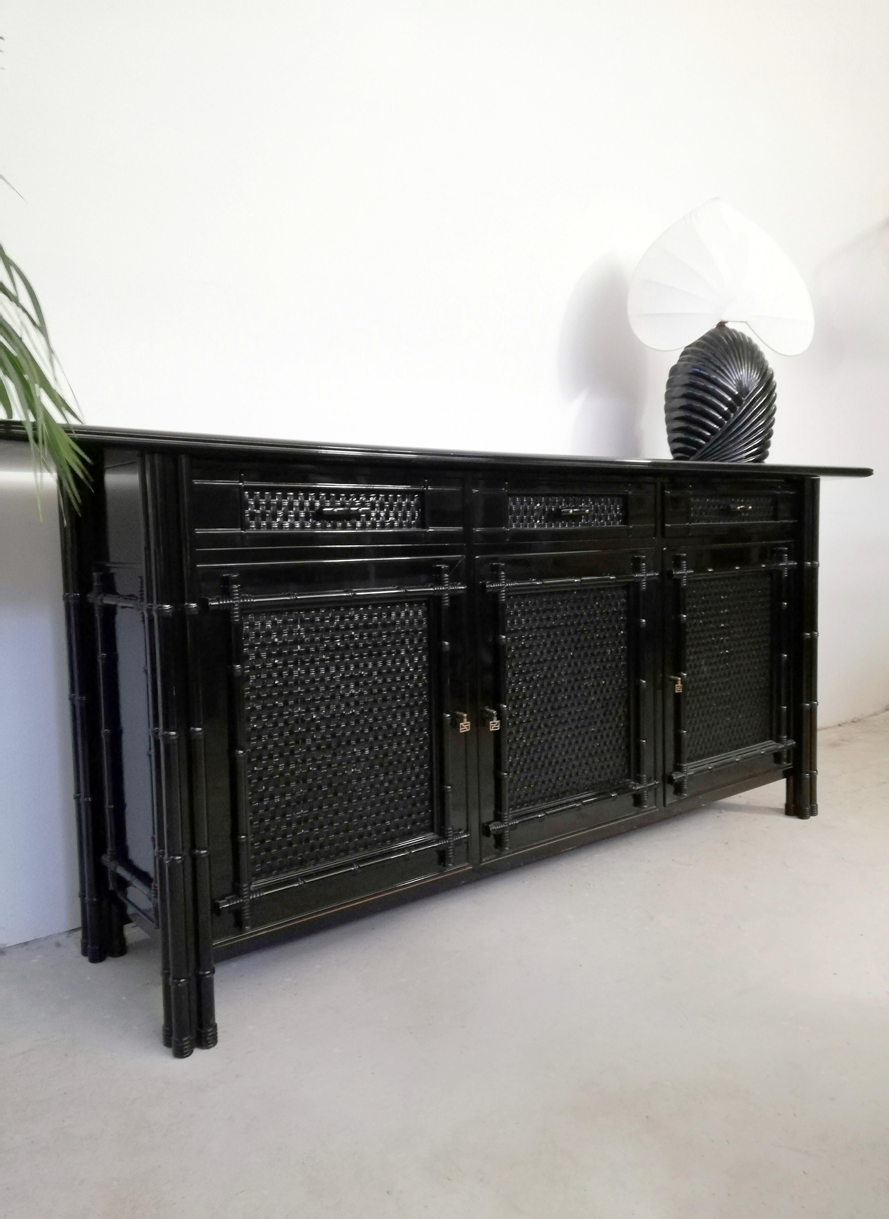 Hollywood Regency Buffet, Credenzas in Bamboo, Ash and Black Lacquered Rattan For Sale 1