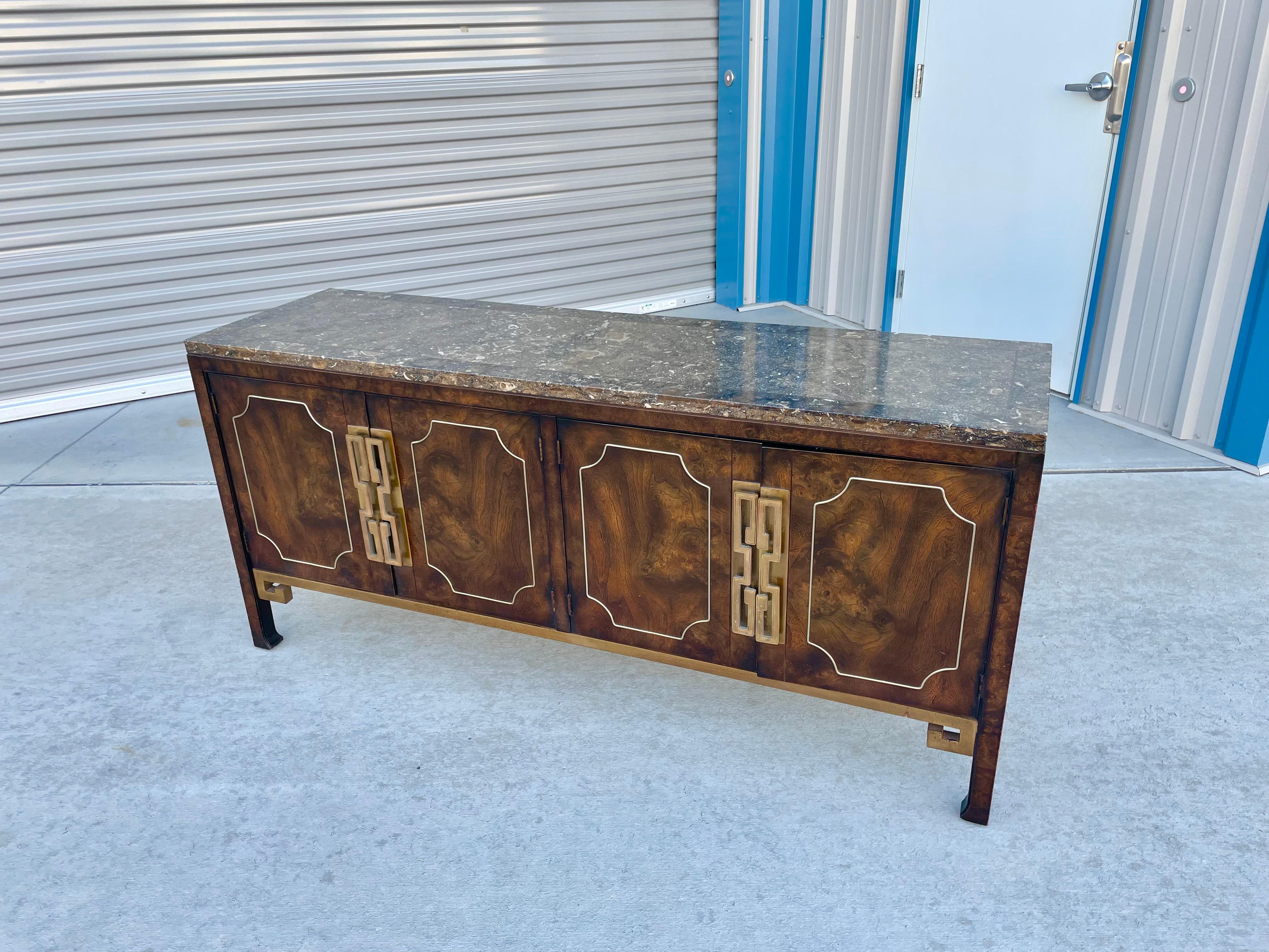 Late 20th Century Hollywood Regency Burl Wood & Brass Credenza by William Doezema for Mastercraft For Sale