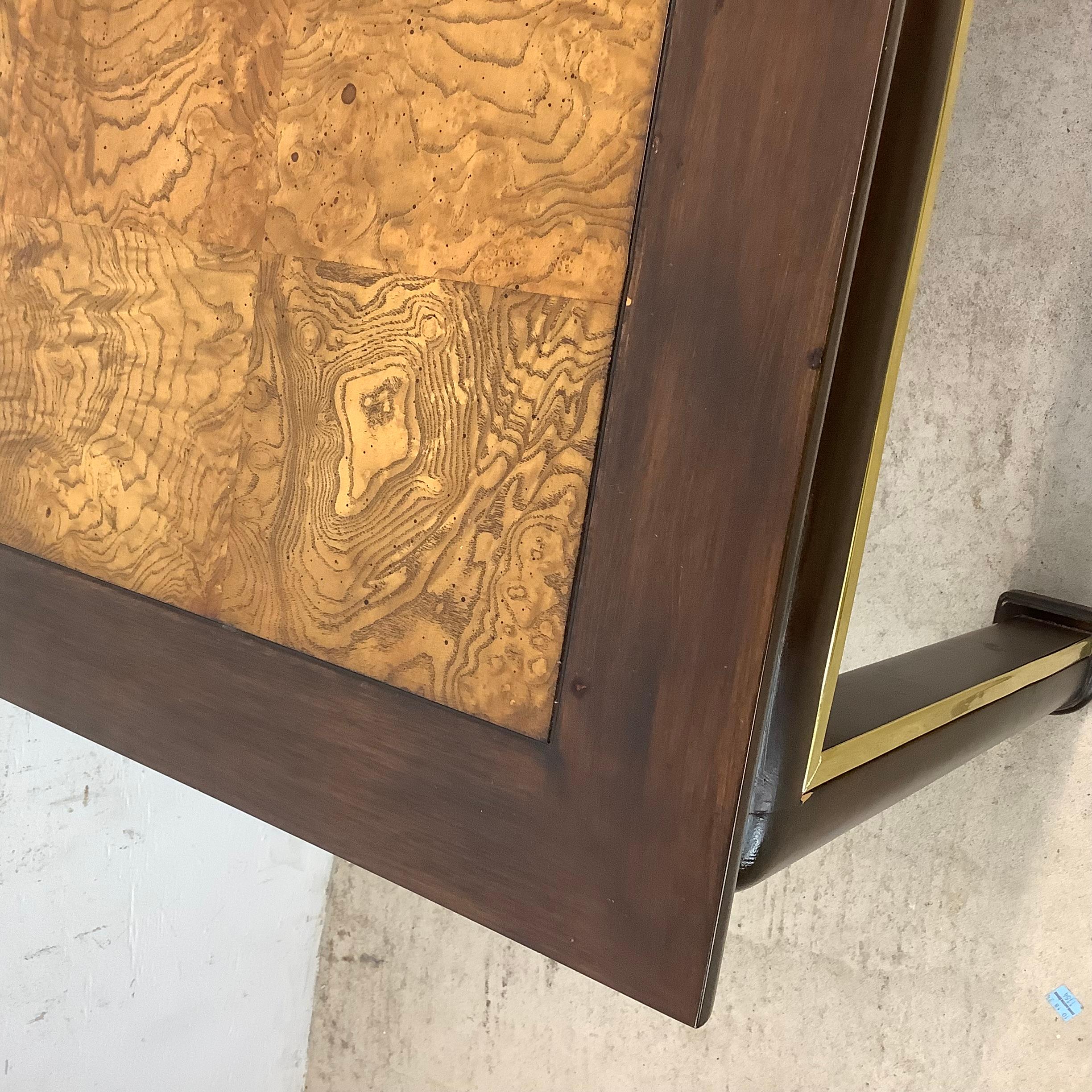 Hollywood Regency Burlwood Beistelltisch (Holz) im Angebot