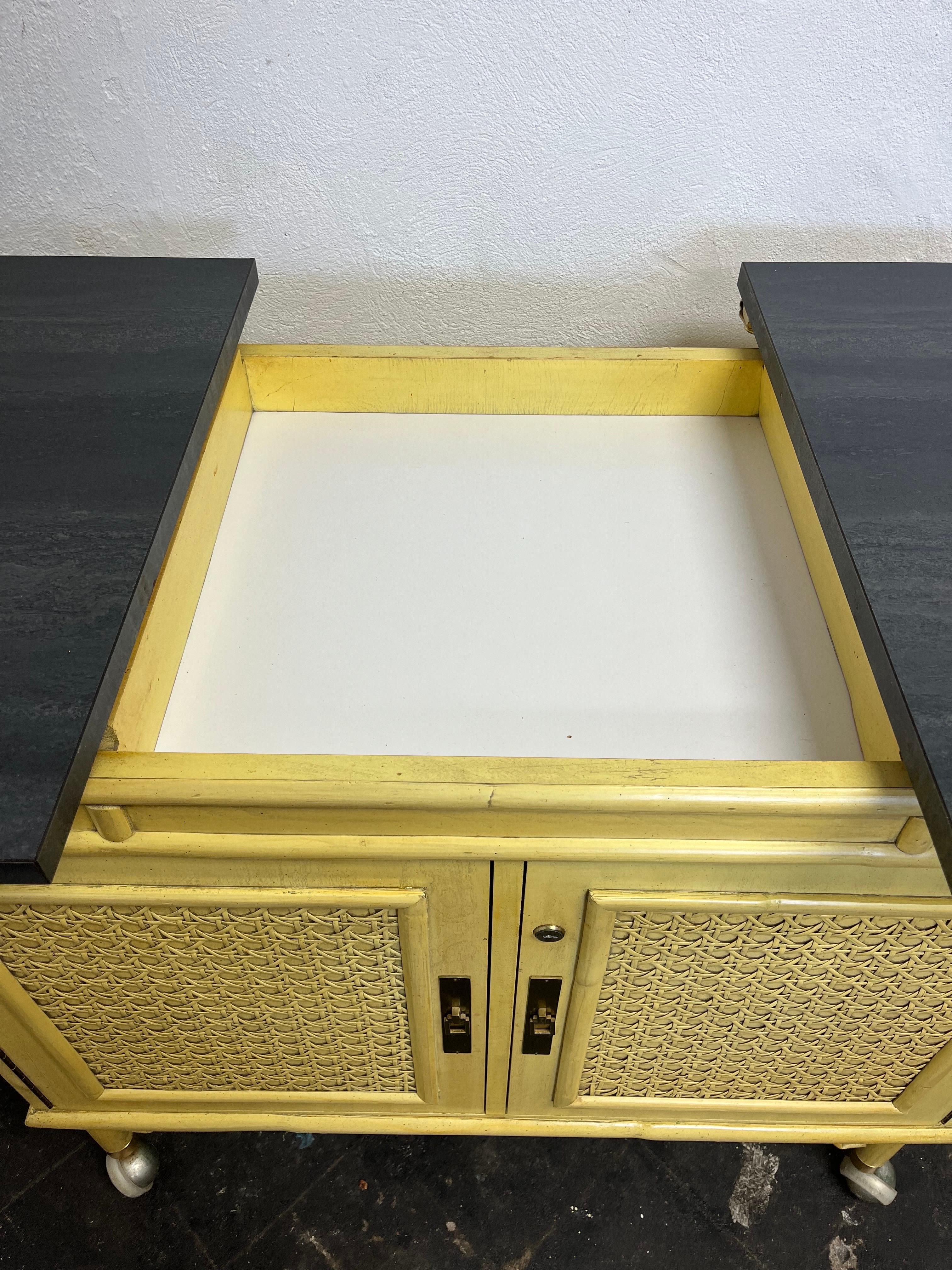 Hollywood Regency Dry Bar Server Bamboo Chinoiserie For Sale 4