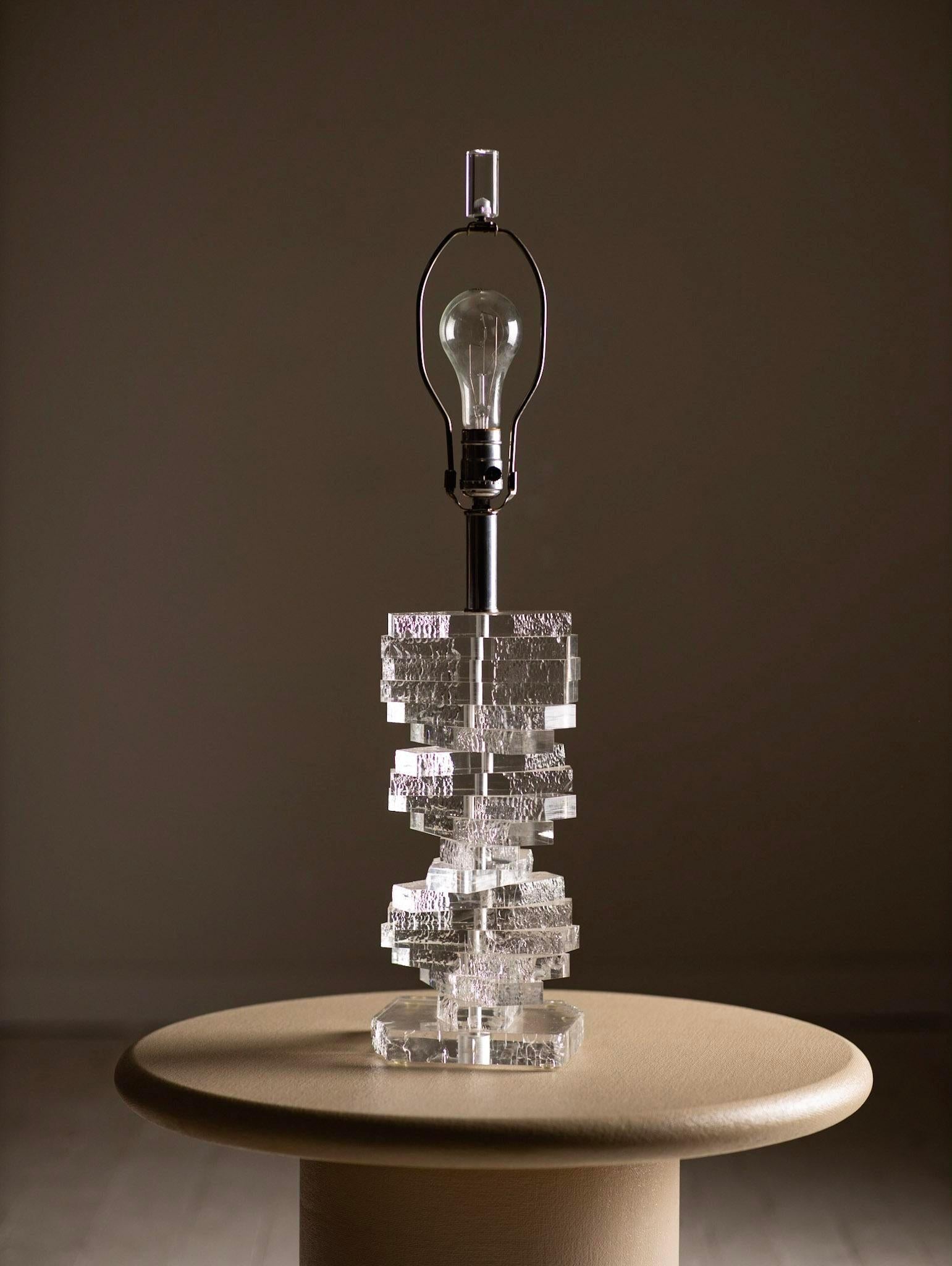 Late 20th Century Hollywood Regency Cascading Stacked Lucite Lamp