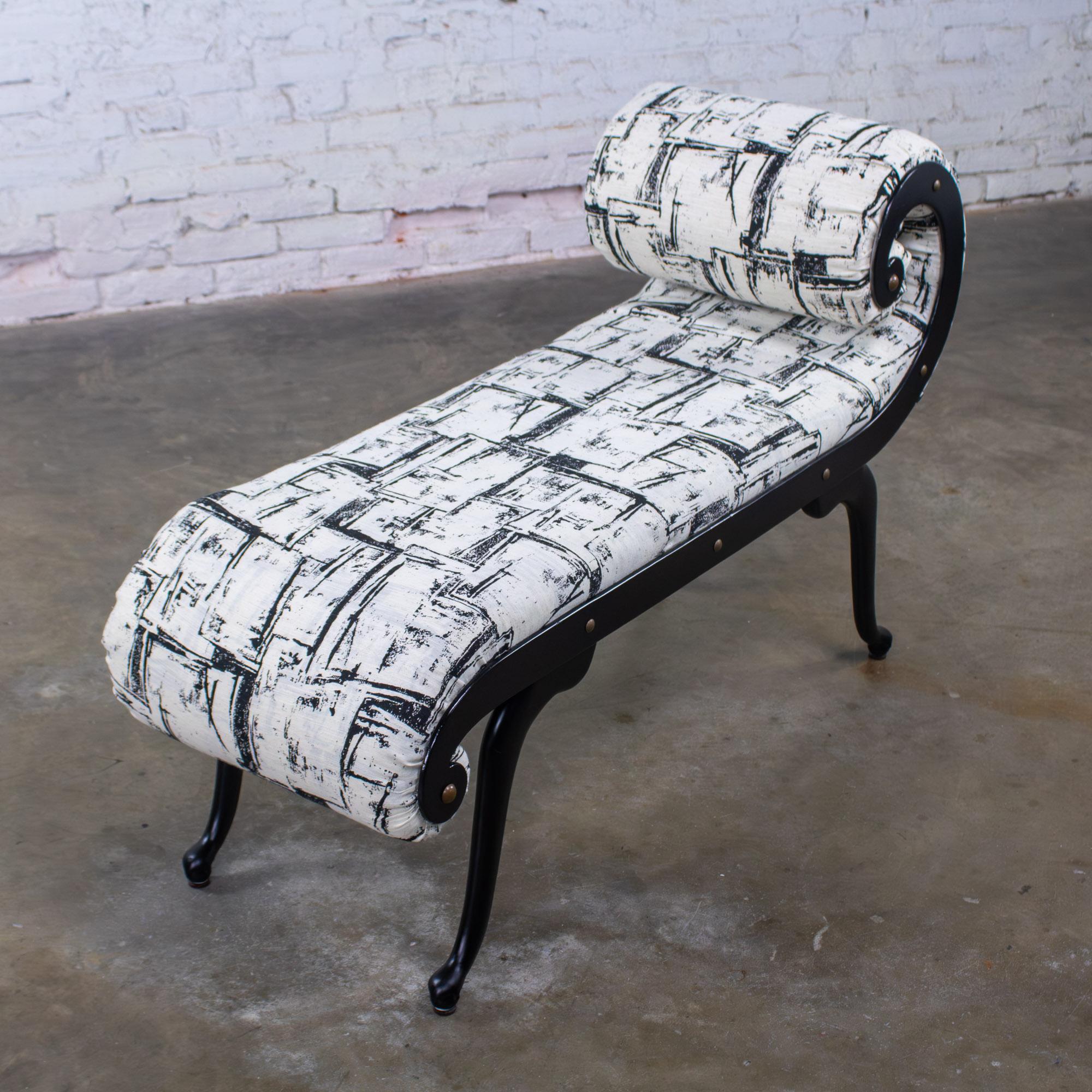 Panchina Hollywood Regency con chaise di Irving Chase Manufacturing con braccio a smerlo in vendita 8