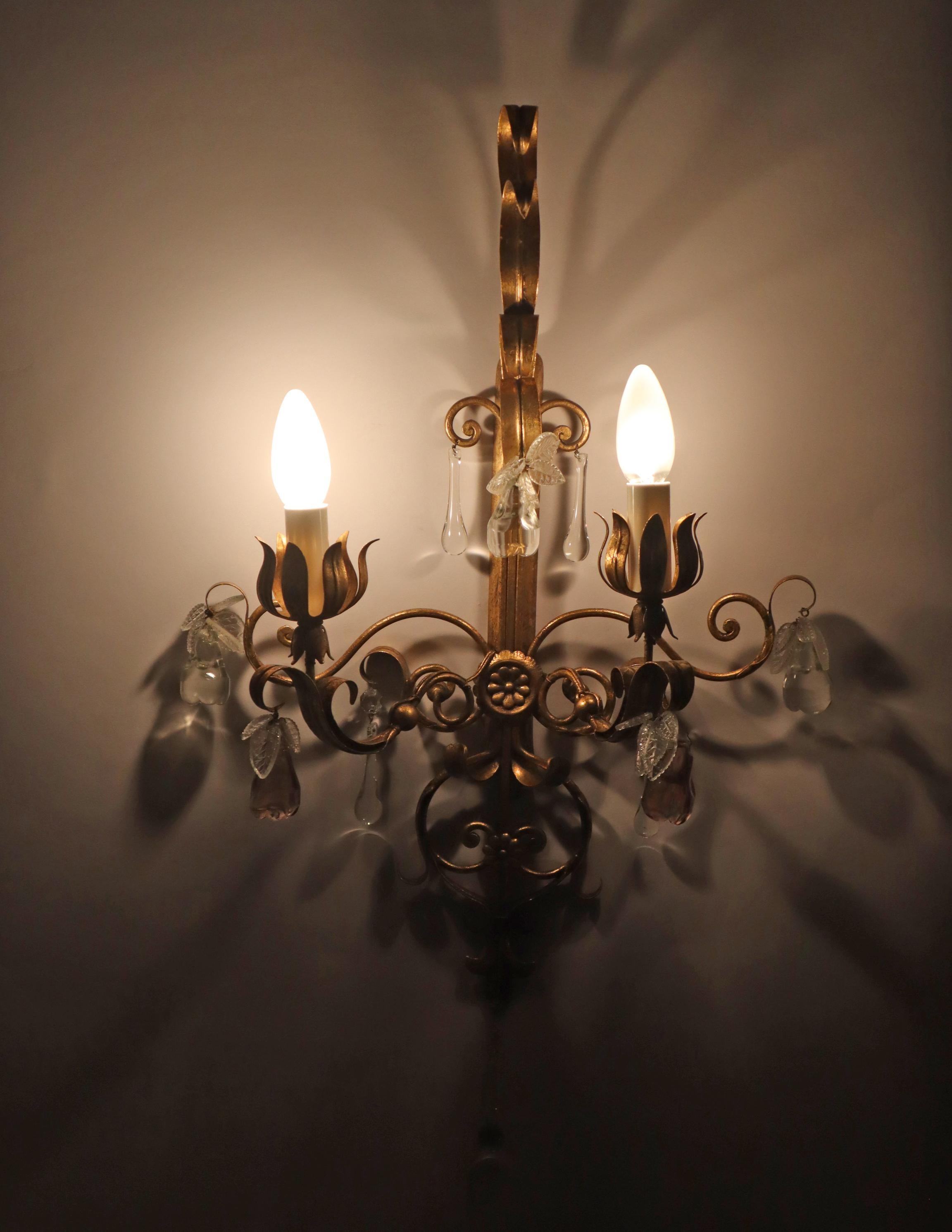 Hollywood-Regency-Kronleuchterlampe im venezianischen Stil mit Kristallglas und Blättern im Angebot 5