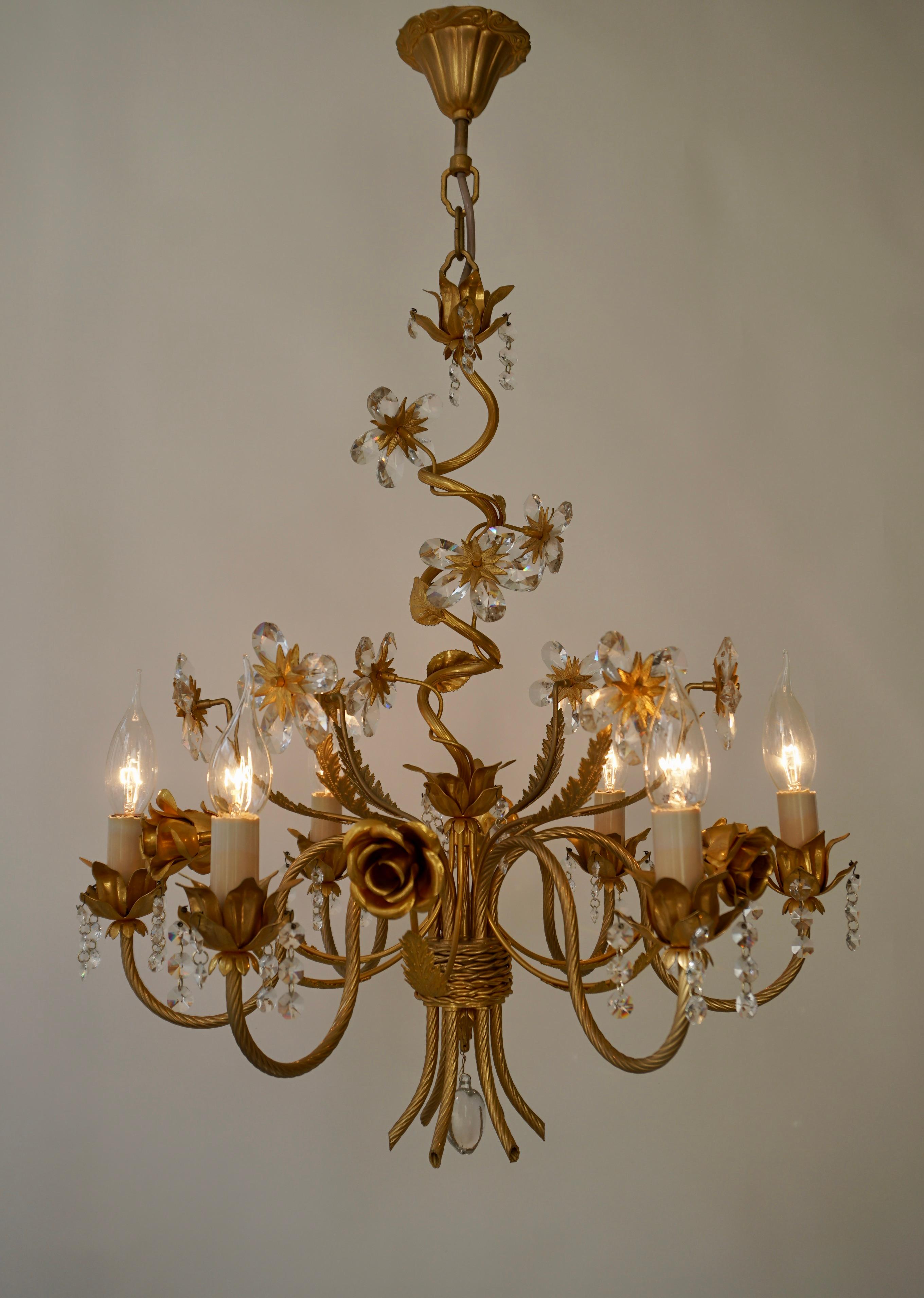 Italian Hollywood Regency Chandelier with Gilded Roses and Crystal Flowers For Sale