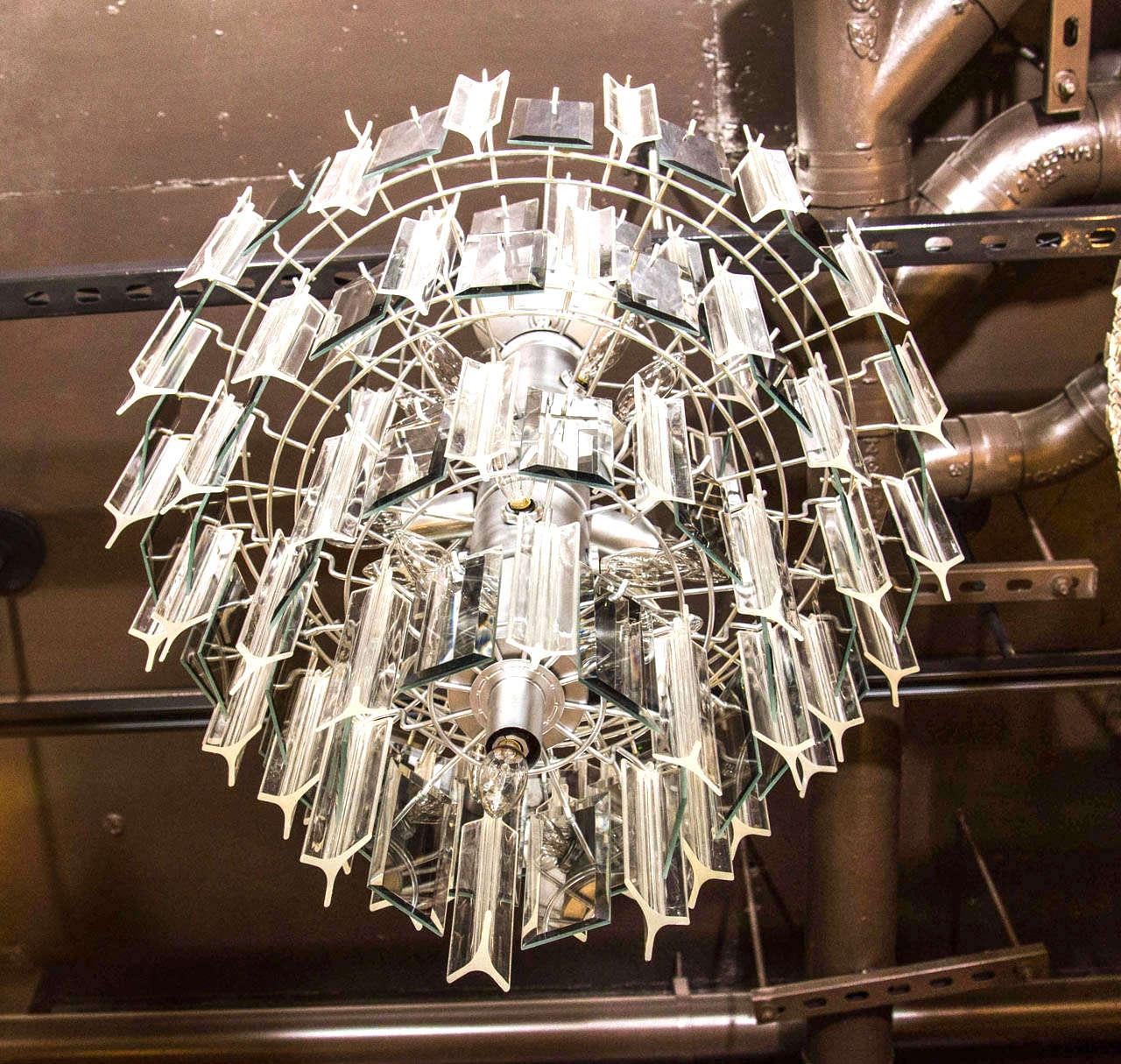 Hollywood Regency Chandelier with Lucite and Mirrored Glass Prisms, 1970s In Excellent Condition In Fort Lauderdale, FL