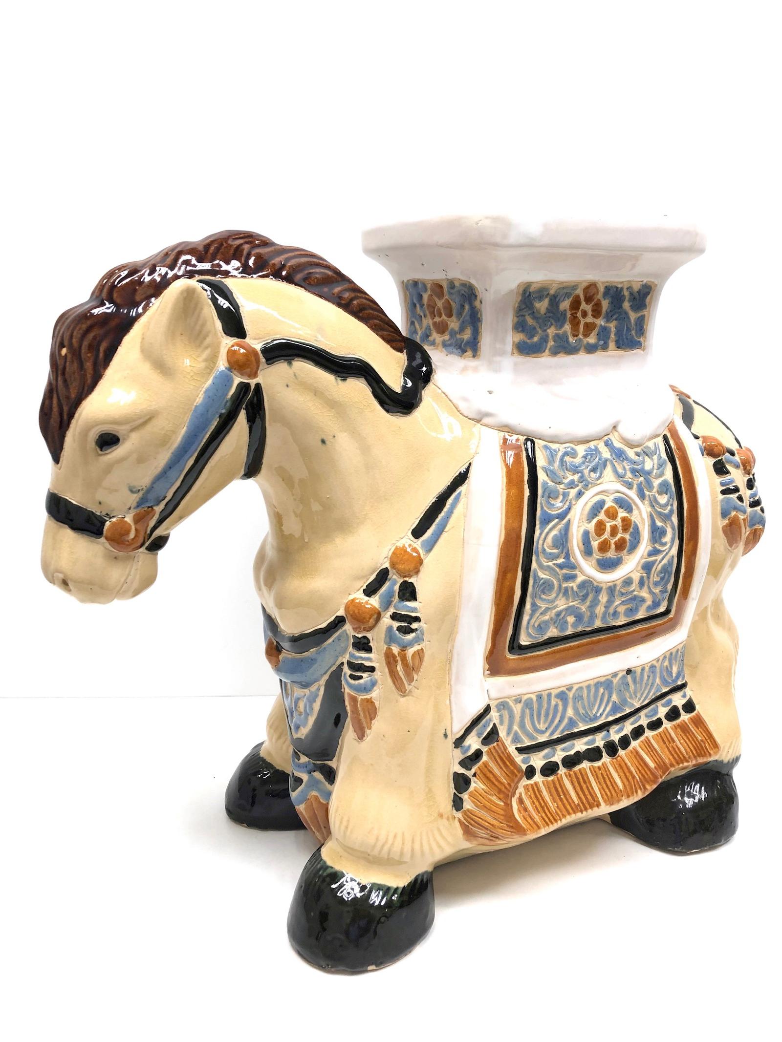 Mid-20th century glazed ceramic Horse Pony garden stool, flower pot seat, patio decoration or side table. Handmade of ceramic. Nice addition to your home, patio, yard or garden.
      