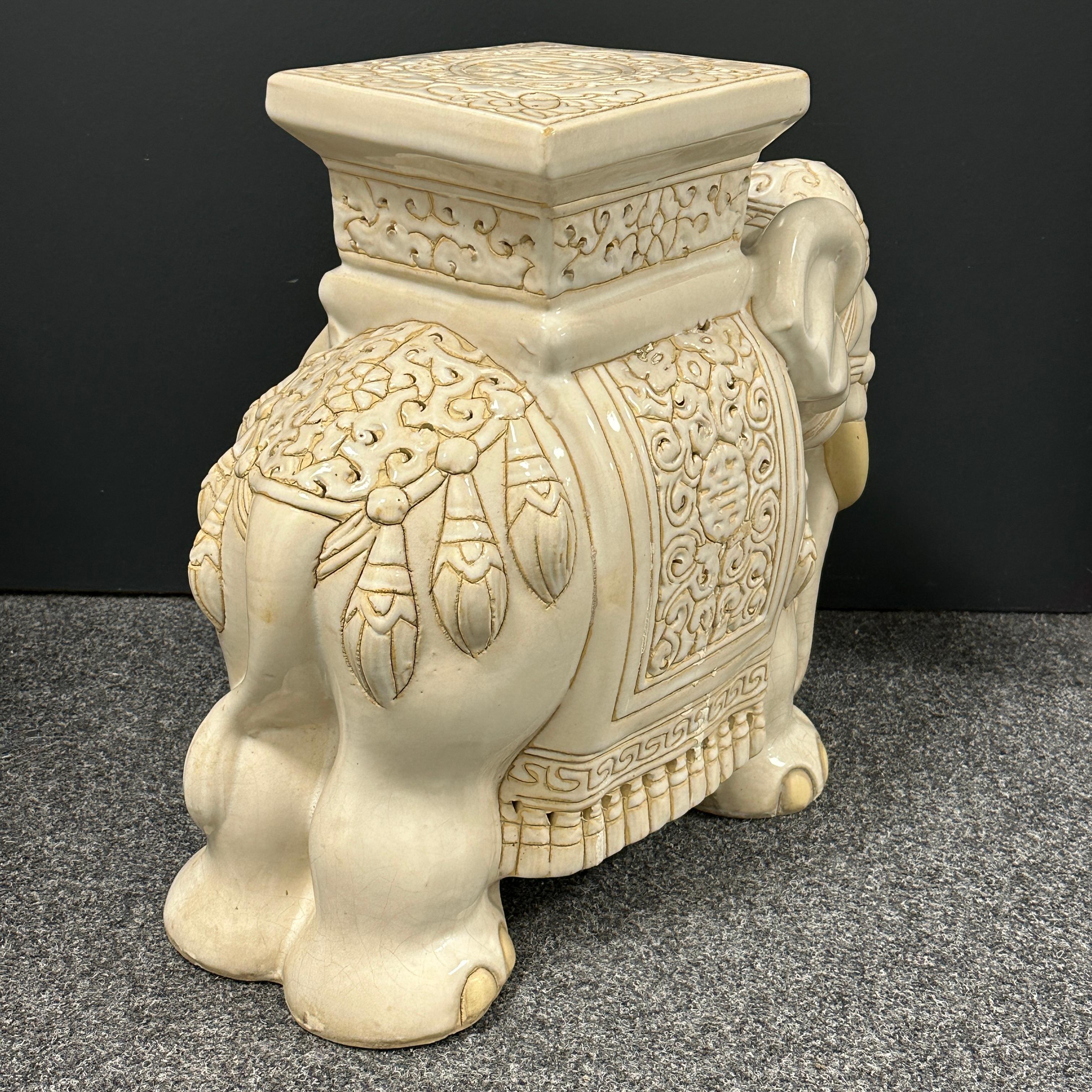German Hollywood Regency Chinese Ivory Colored Elephant Garden Plant Stand or Seat