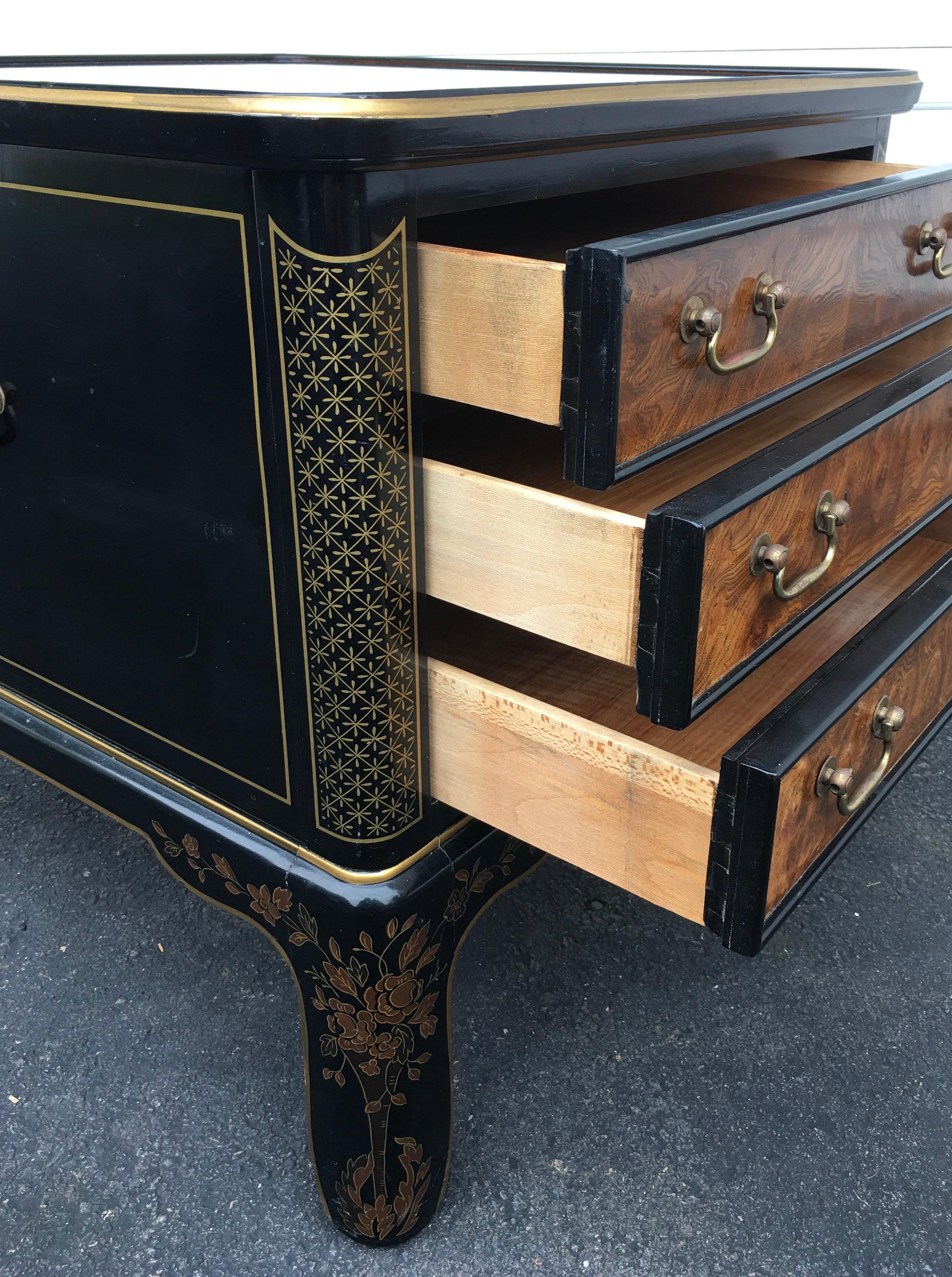 Hollywood Regency Chinoiserie Black and Gold Side End Table, Drexel Et Cetera 2
