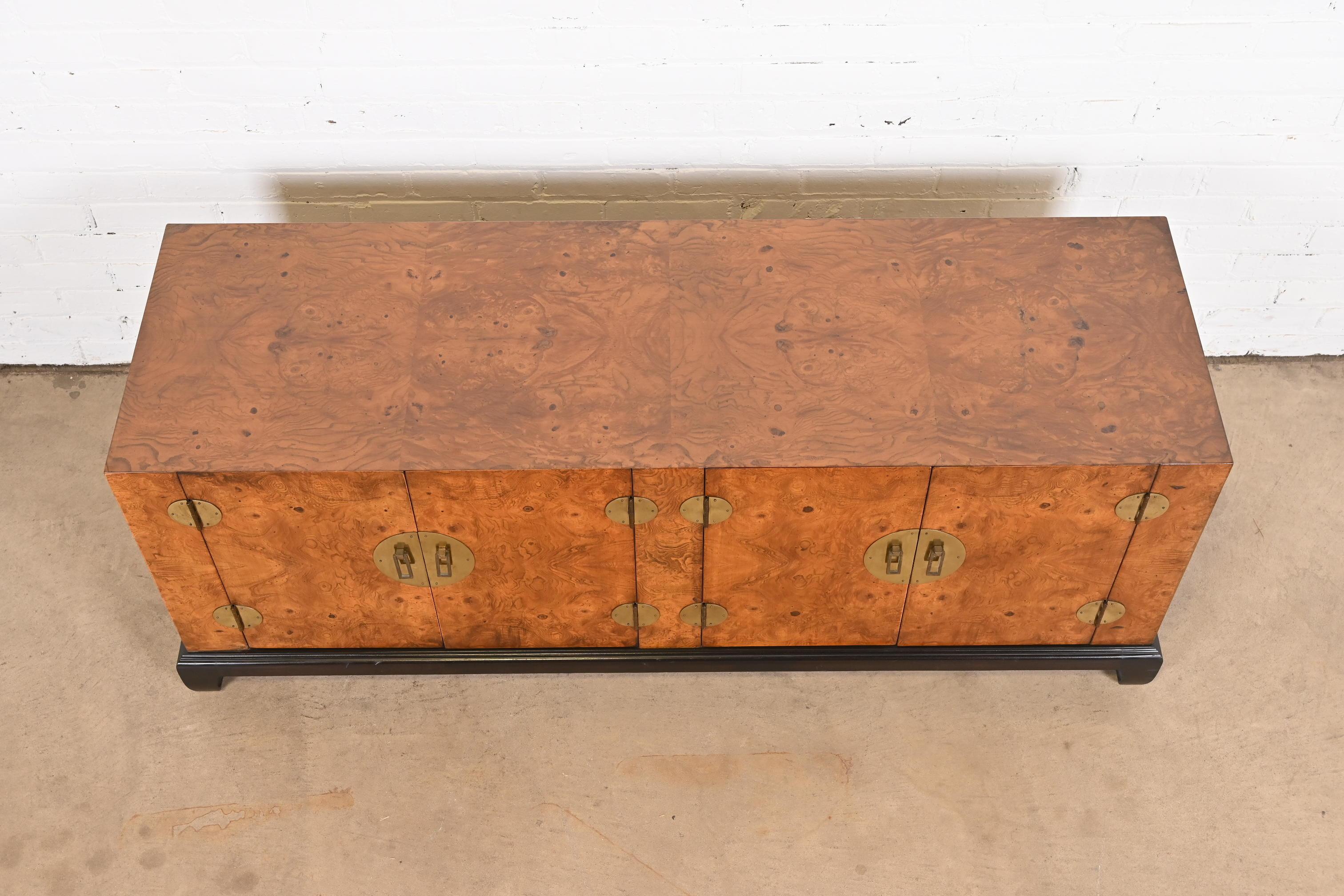 Hollywood Regency Chinoiserie Burl Wood Low Credenza, circa 1970s 4