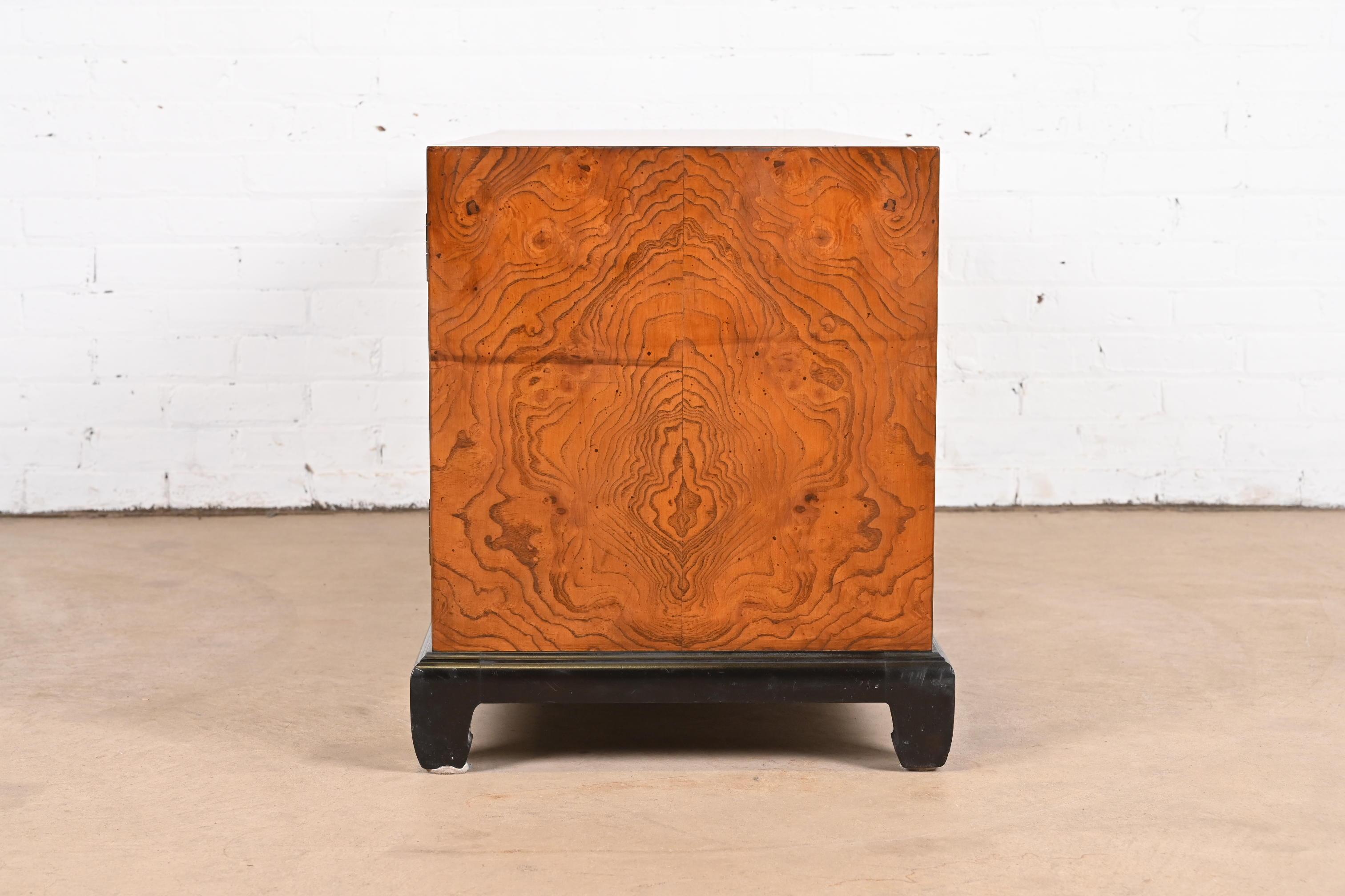 Hollywood Regency Chinoiserie Burl Wood Low Credenza, circa 1970s 5