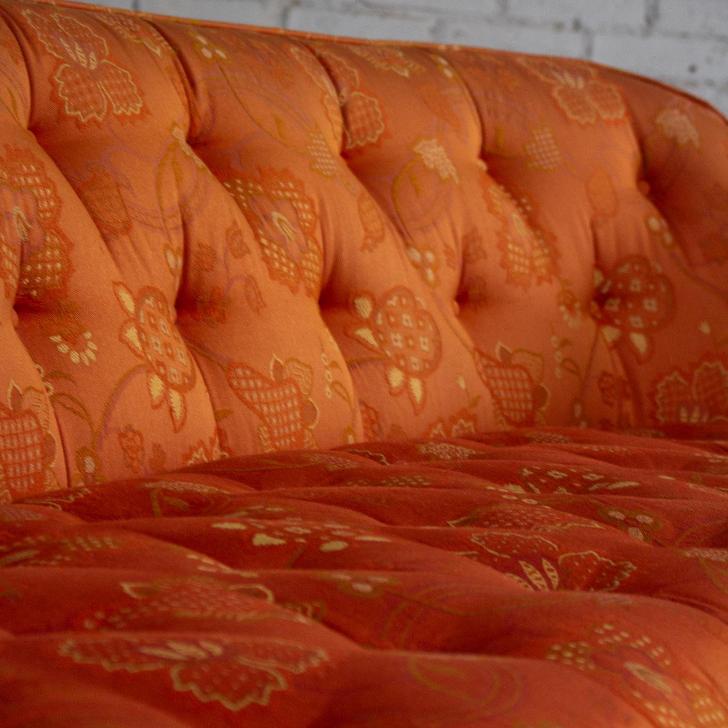 Divano Hollywood Regency Chinoiserie di Henredon con broccato floreale rosso cinese in vendita 3