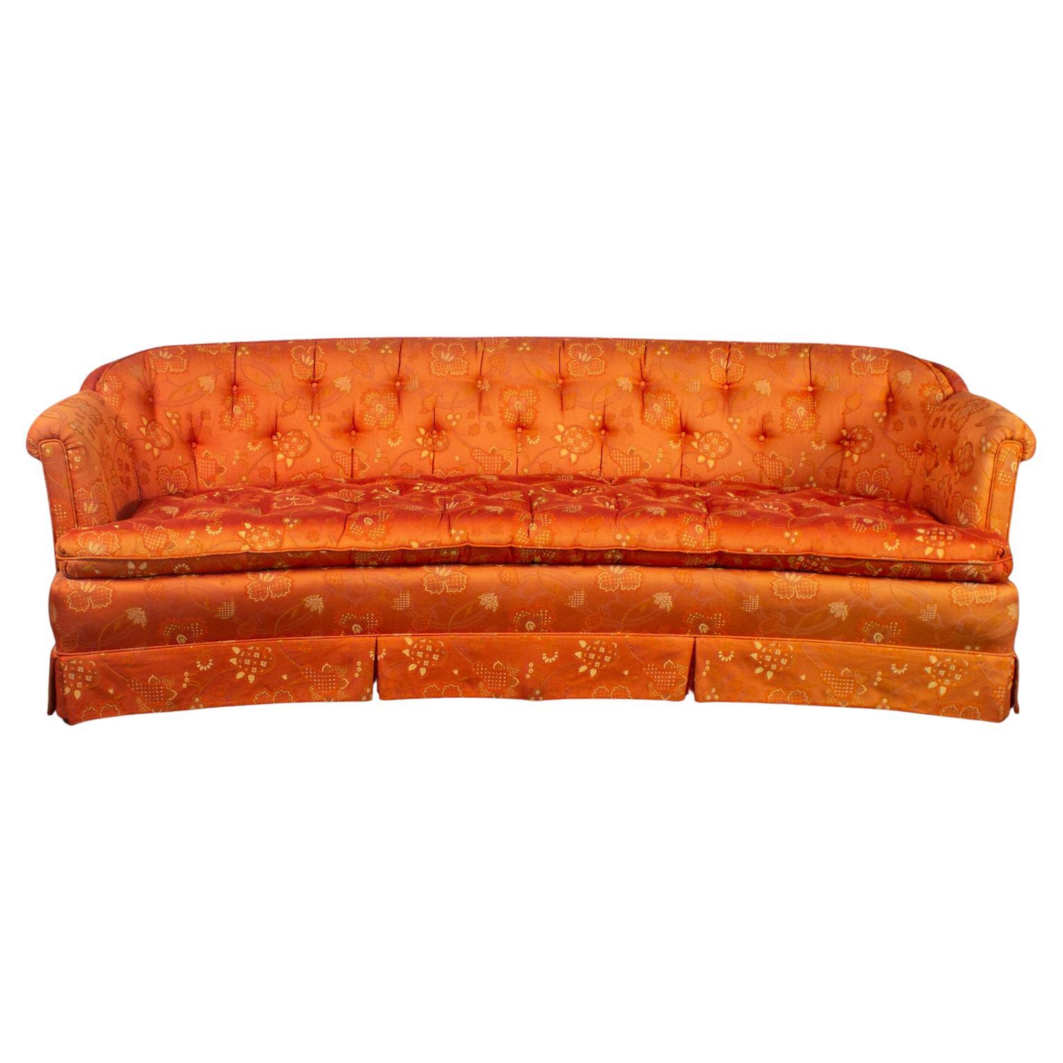Divano Hollywood Regency Chinoiserie di Henredon con broccato floreale rosso cinese in vendita