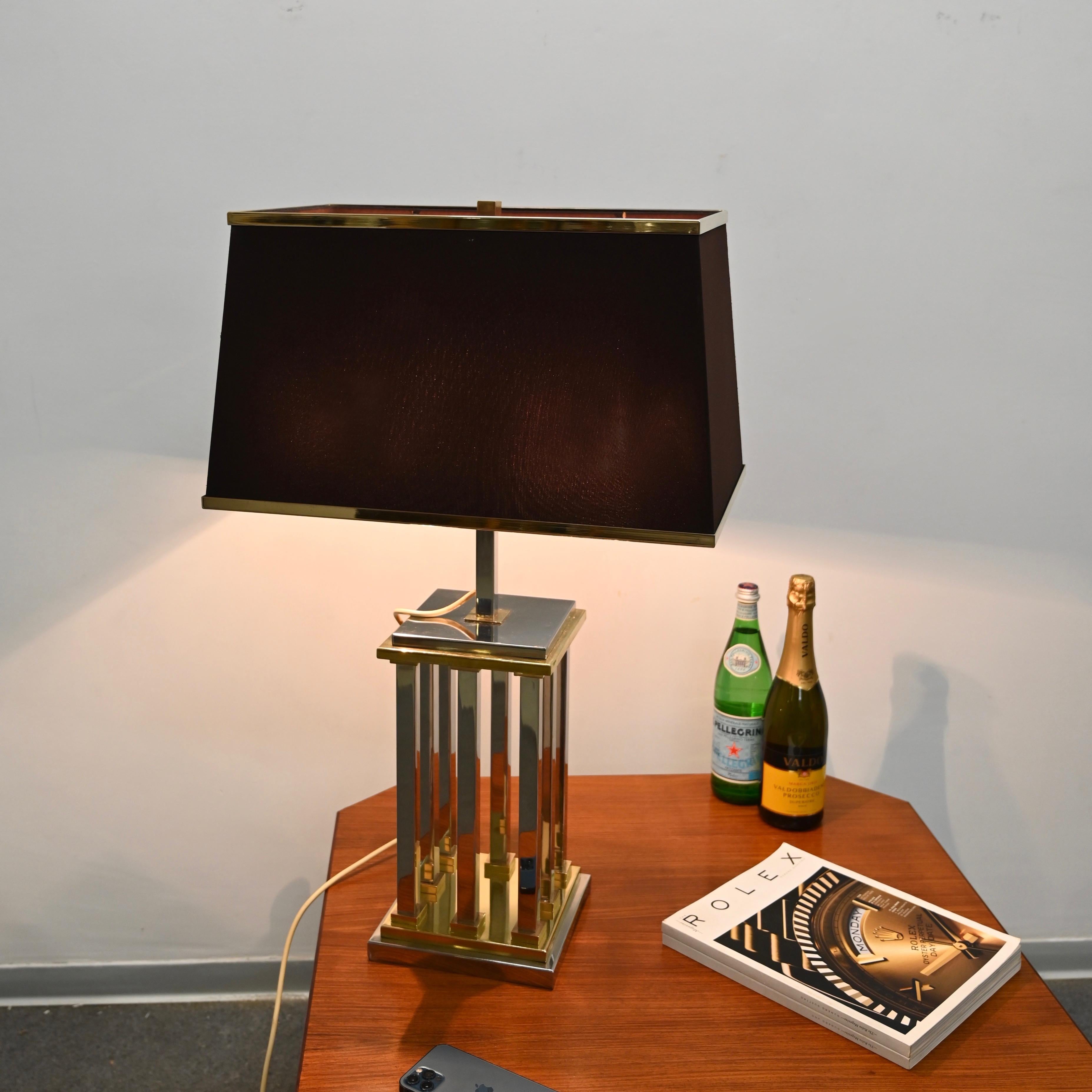 Hollywood Regency Chrome and Brass Columns Table Lamp by Rome Rega, Italy 1970s For Sale 8