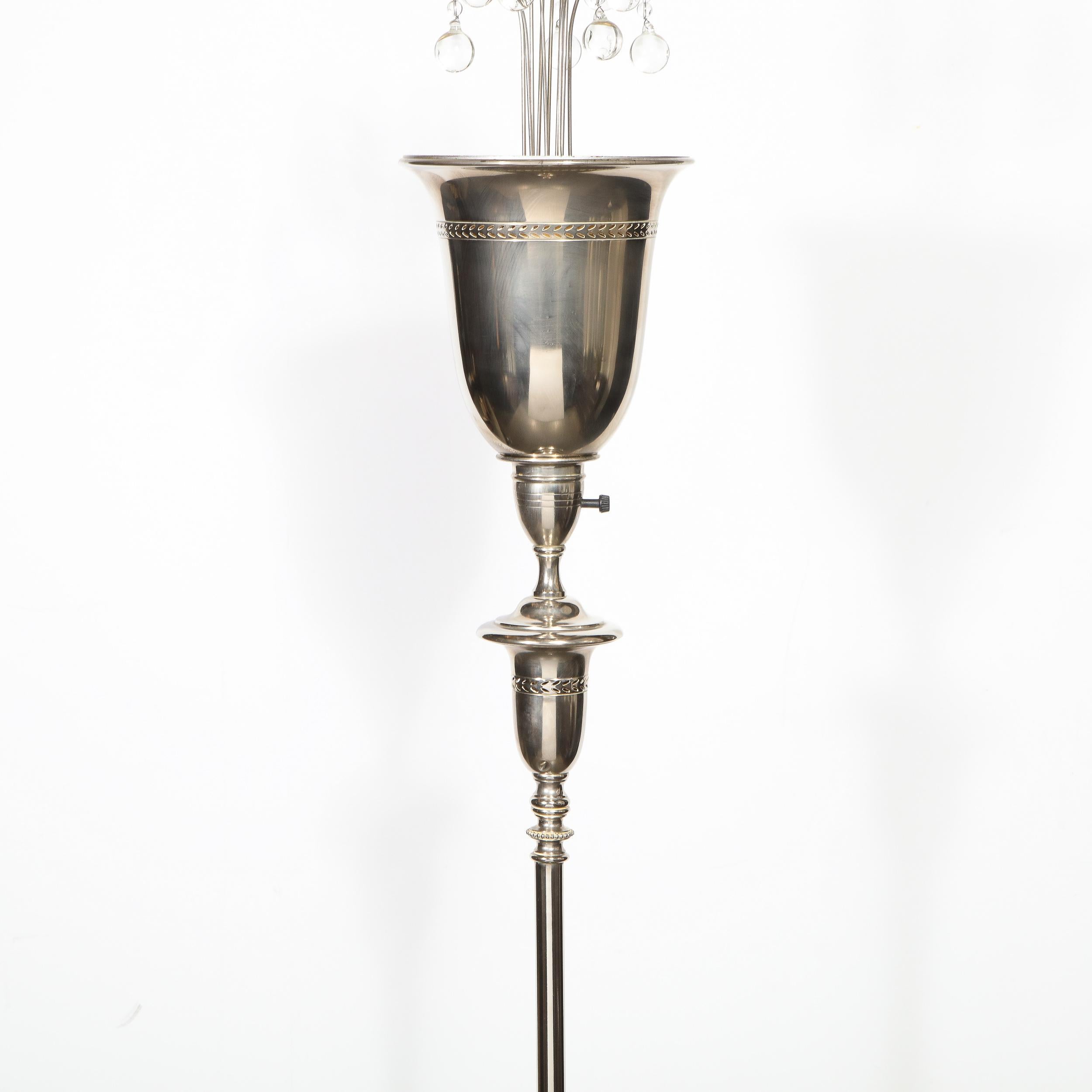 Lampadaire chromé Hollywood Regency avec ornements en cristal en forme de gouttes d'eau en vente 6