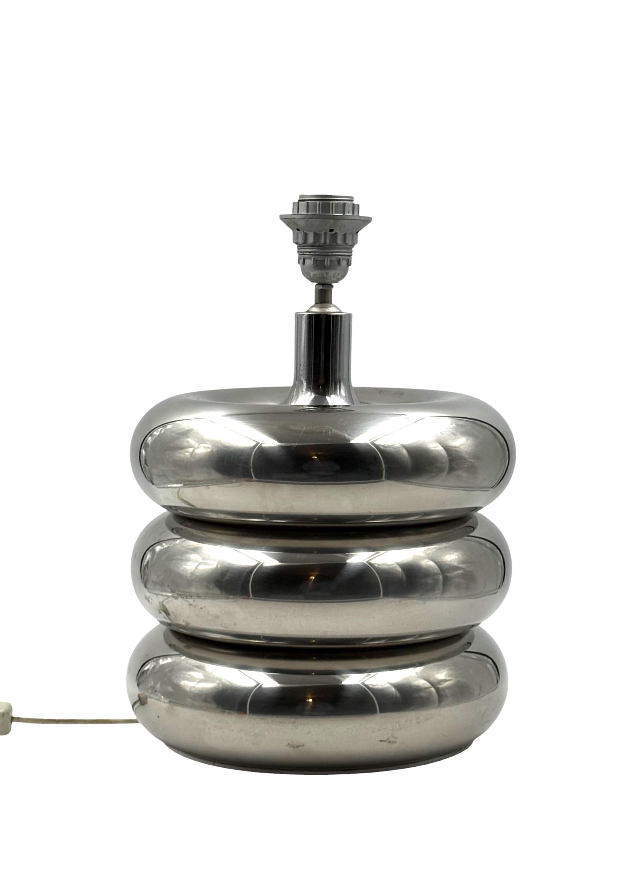 Hollywood regency chromed table lamp base, Luci Italy, 1970s in vendita 4