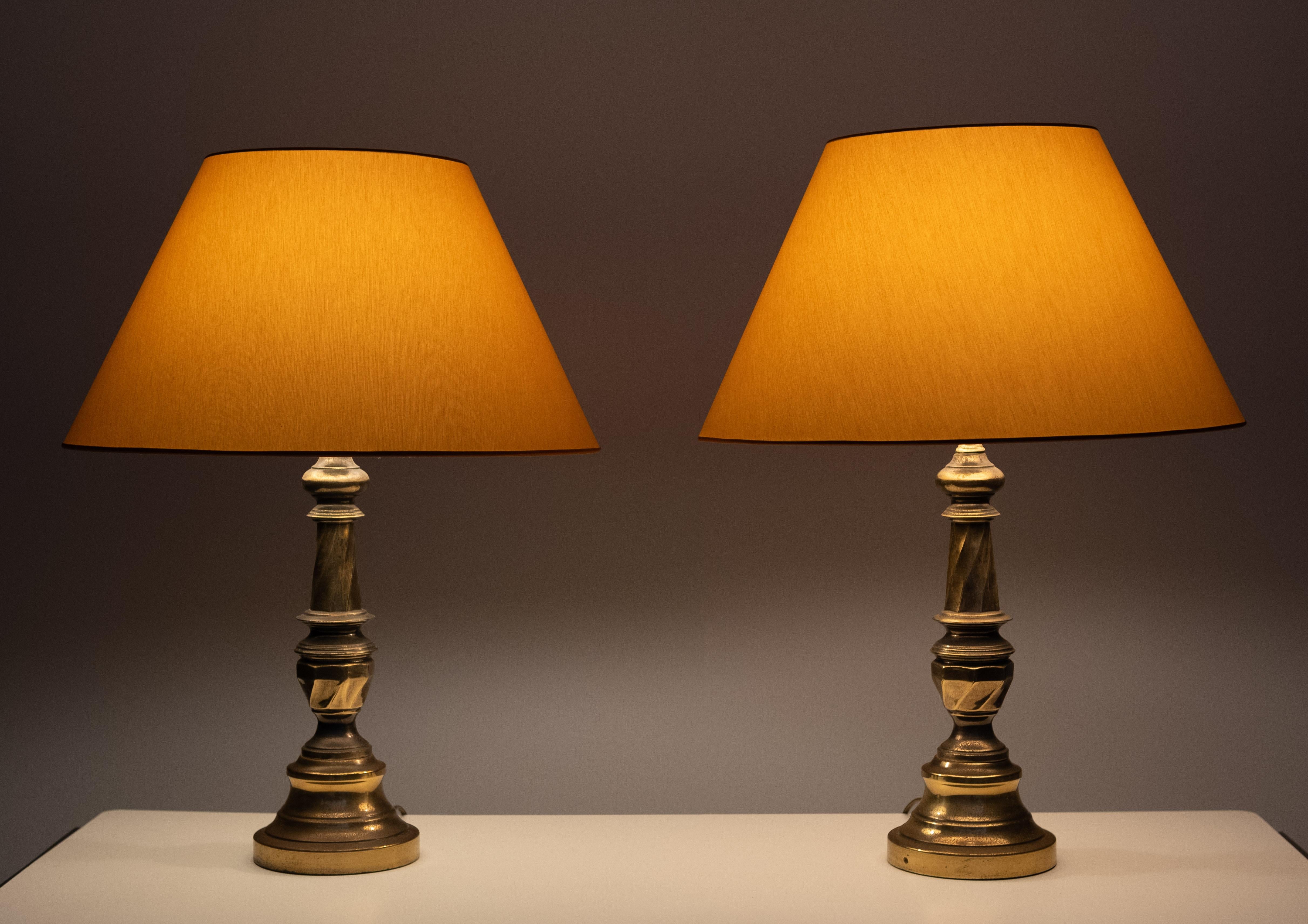 Hollywood Regency  Lámparas de mesa clásicas de latón años 70 Francia Francés en venta