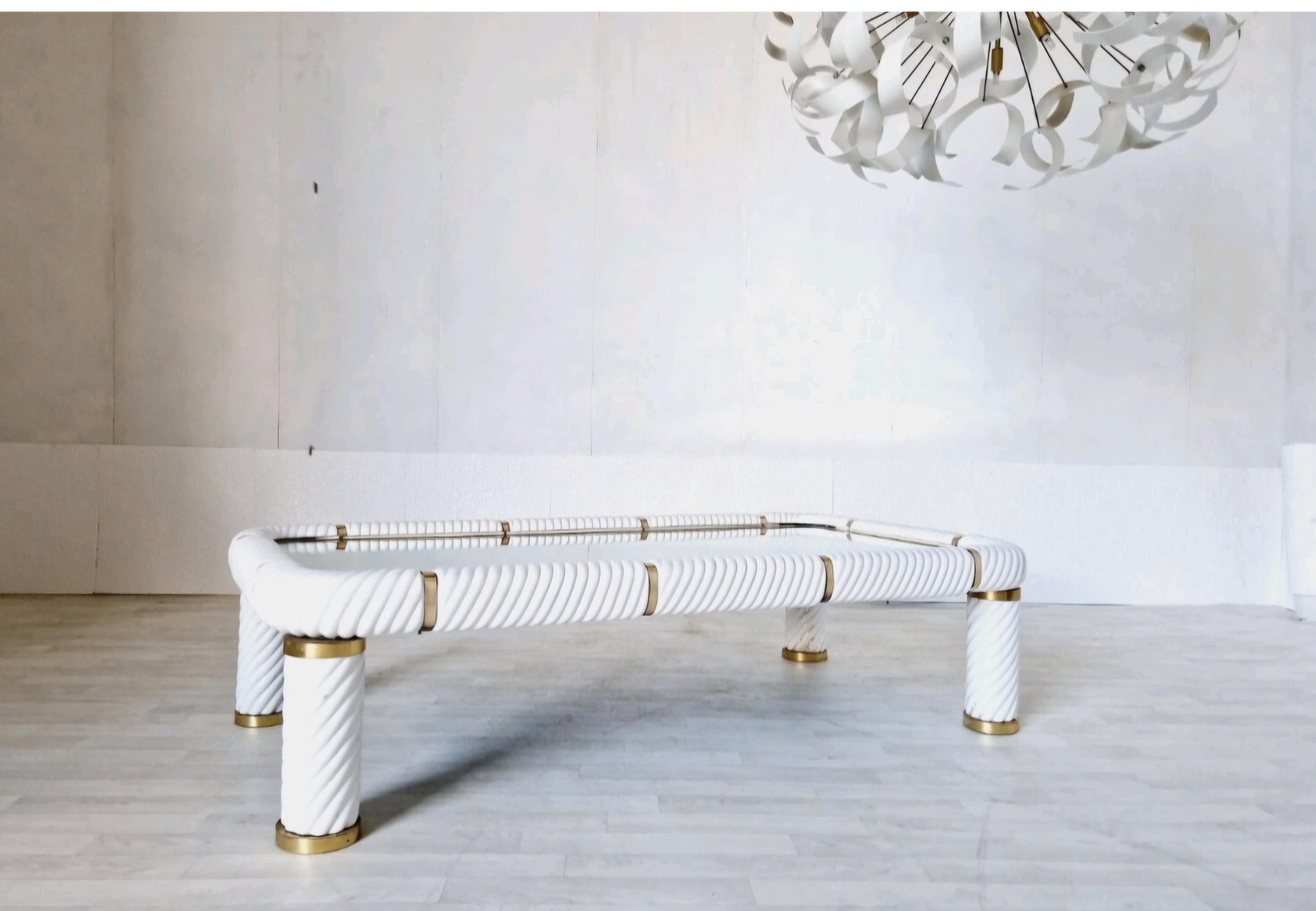 Hollywood Regency Couchtisch Weiß Keramik Tommaso Barbi im Angebot 2
