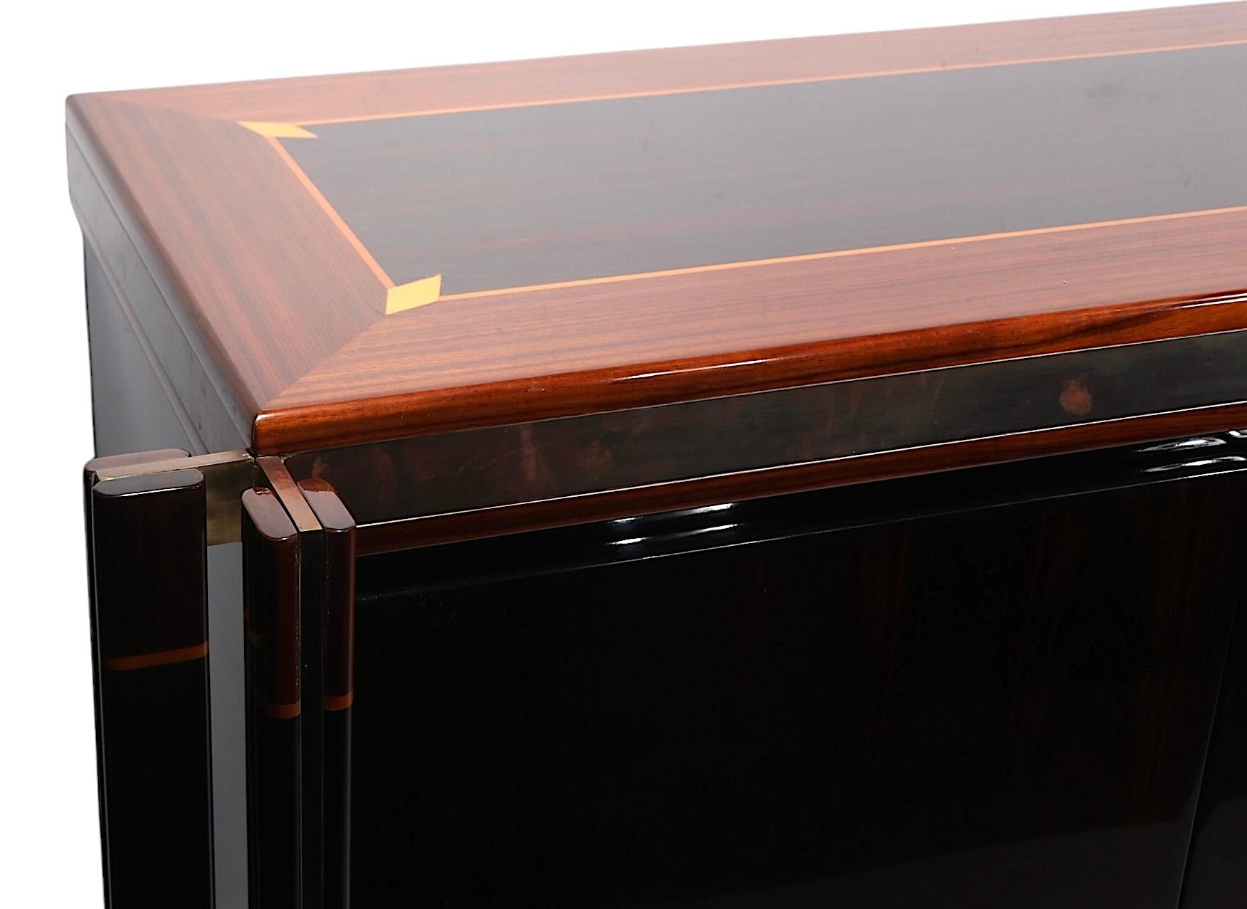 Hollywood Regency Credenza designed by Paolo Barracchia for Roman Deco c. 1984 For Sale 12