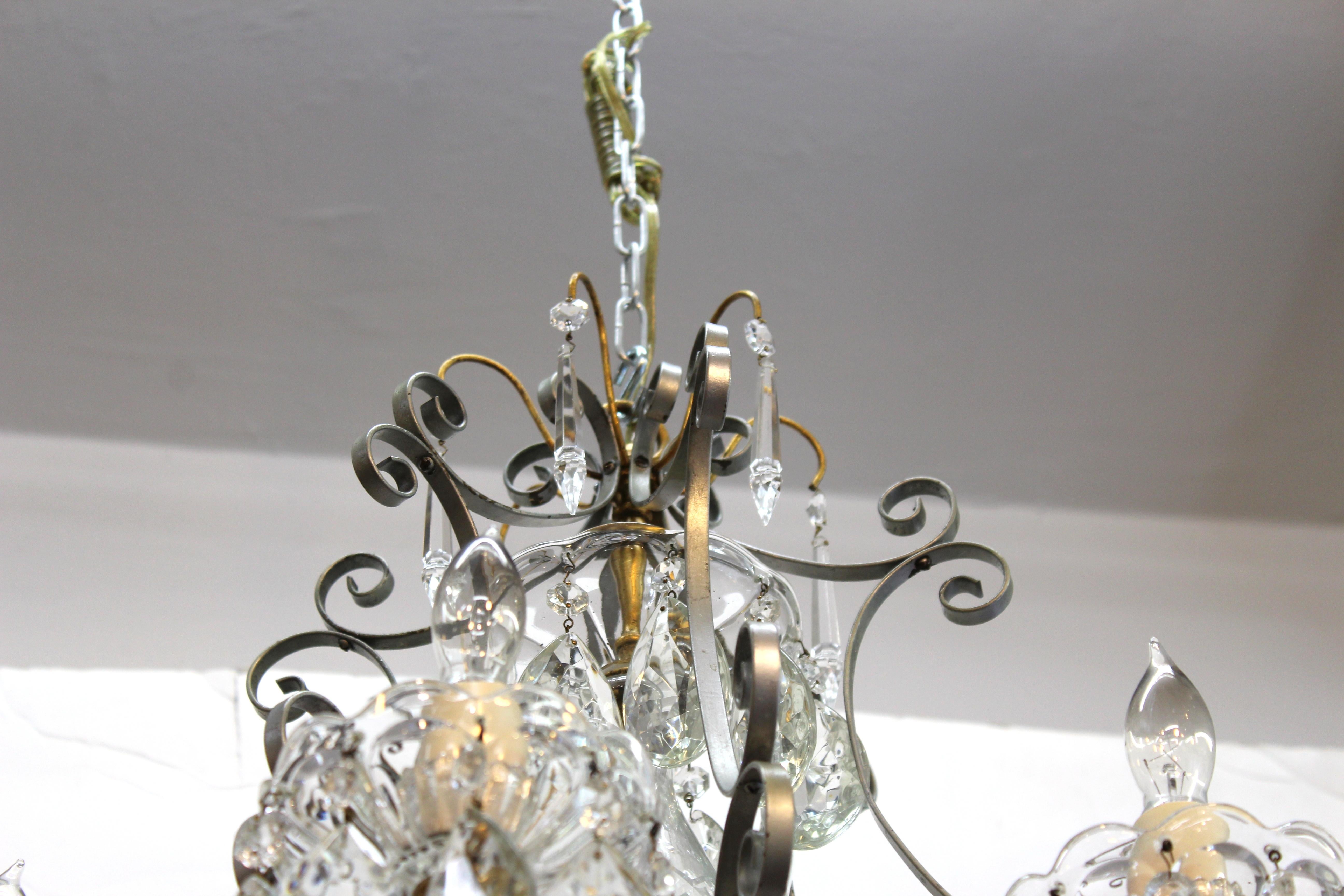 Hollywood Regency Crystal Chandelier with Gilt Metal Accents 2