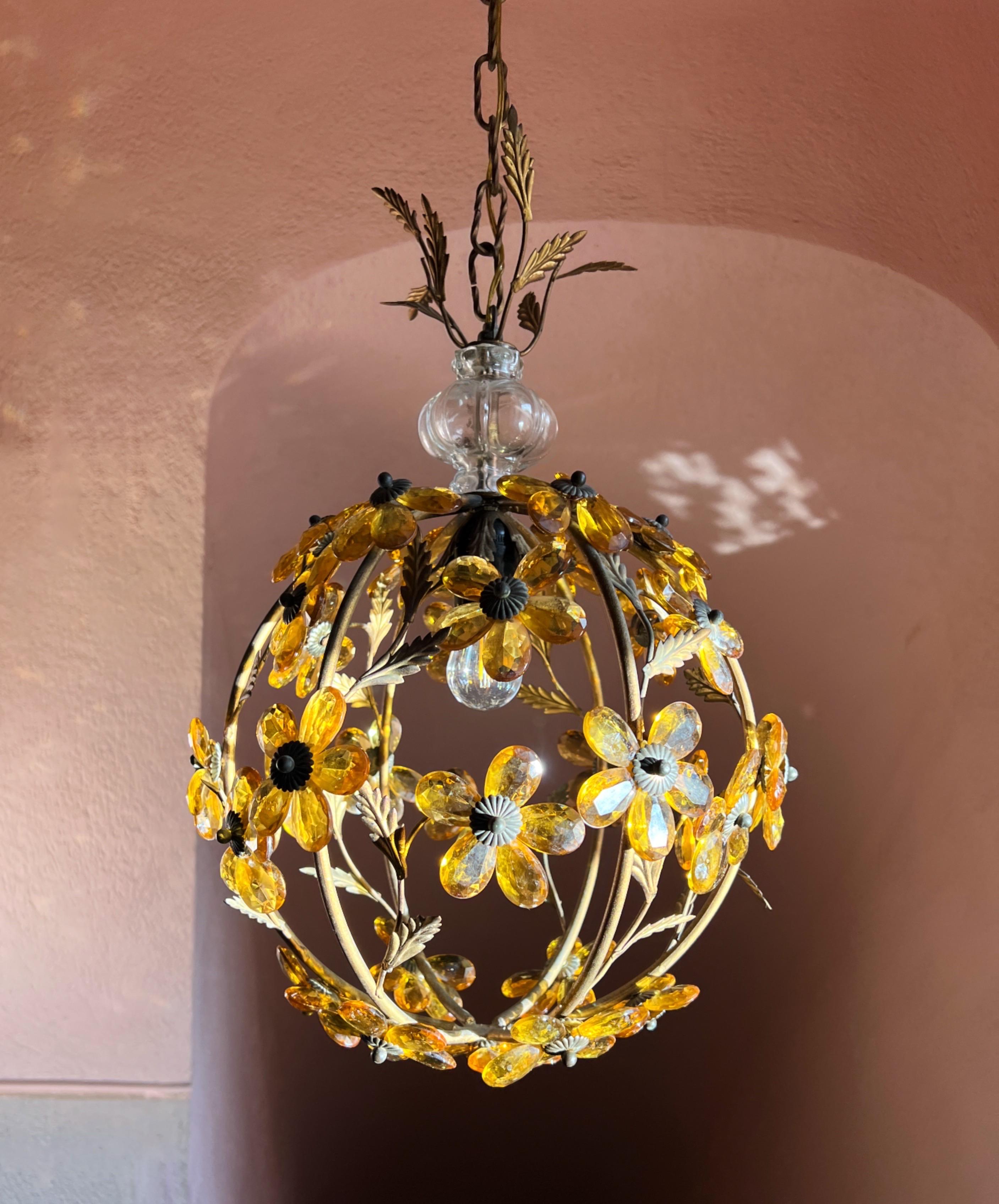 20th Century Hollywood Regency Crystal Glass Flower Pendant Chandelier by Maison Baguès For Sale
