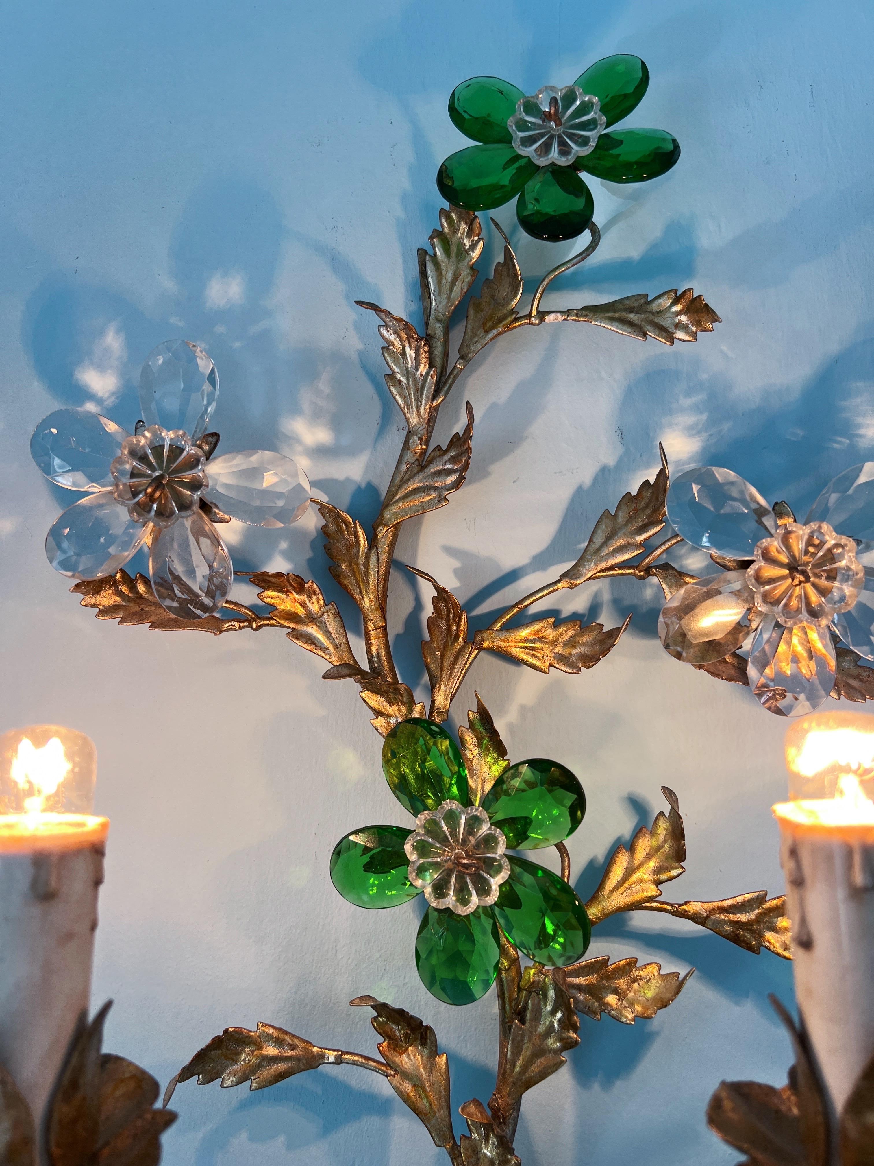 Hollywood Regency Crystal Glass Flower wall light by Maison Baguès For Sale 7