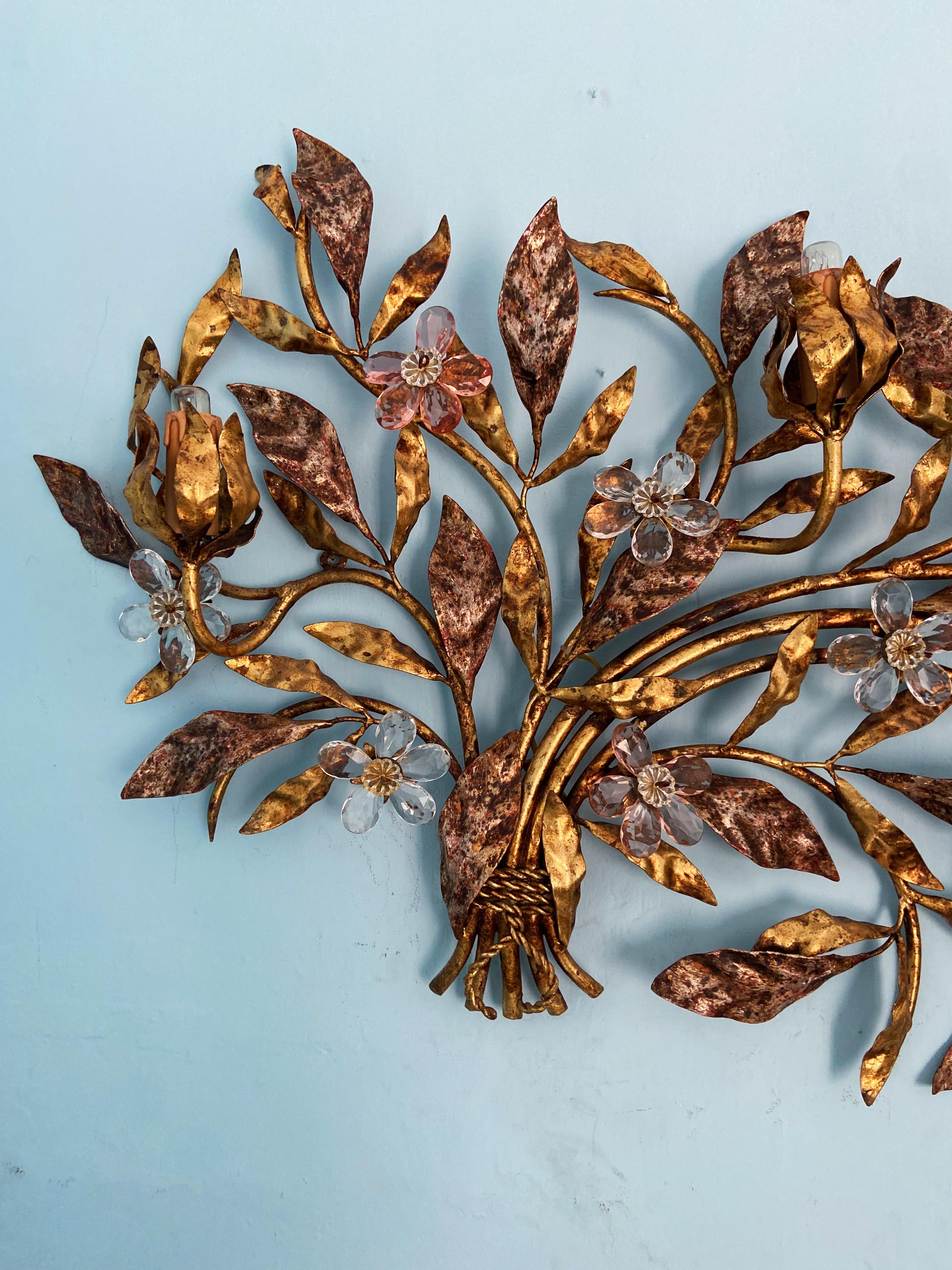 20ième siècle Applique à fleur en cristal de verre de Lights Regency par Maison Baguès en vente