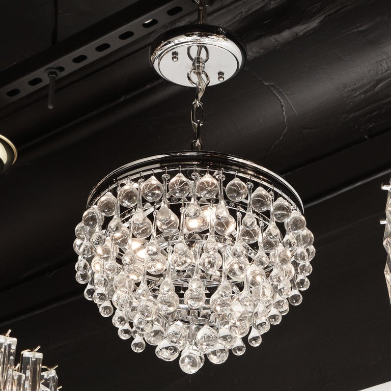 Mid-20th Century Hollywood Regency Crystal Graduated Teardrop Chandelier with Chrome Fittings For Sale