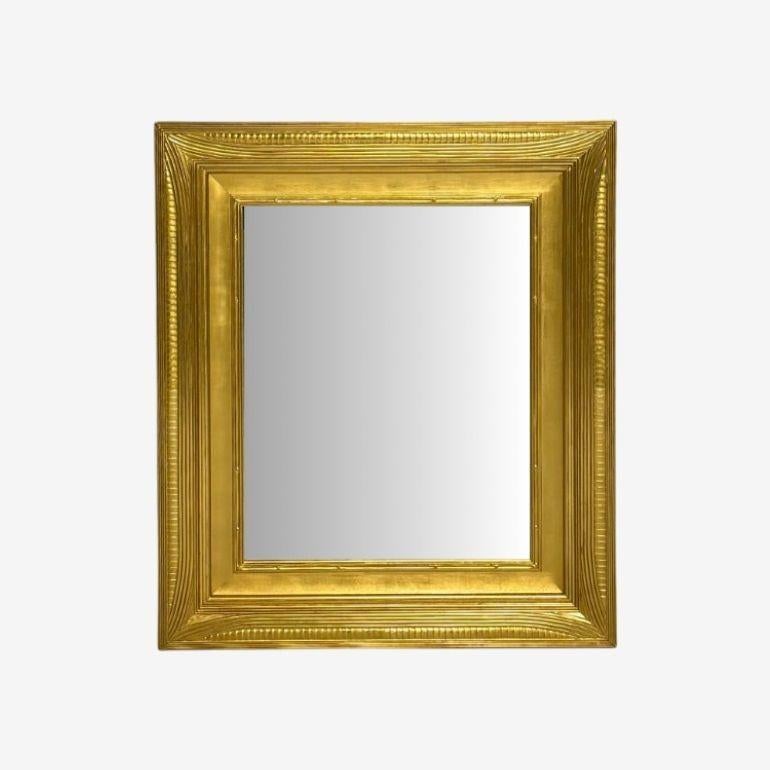 Hollywood Regency, Custom Giltwood Mirror, Water Gilt, Glass, USA, 21st C.

A large, rectangular Hollywood Regency style mirror with a finely crafted water gilt frame, showcasing strong attention to detail and a good antique finish.

Water Gilt,