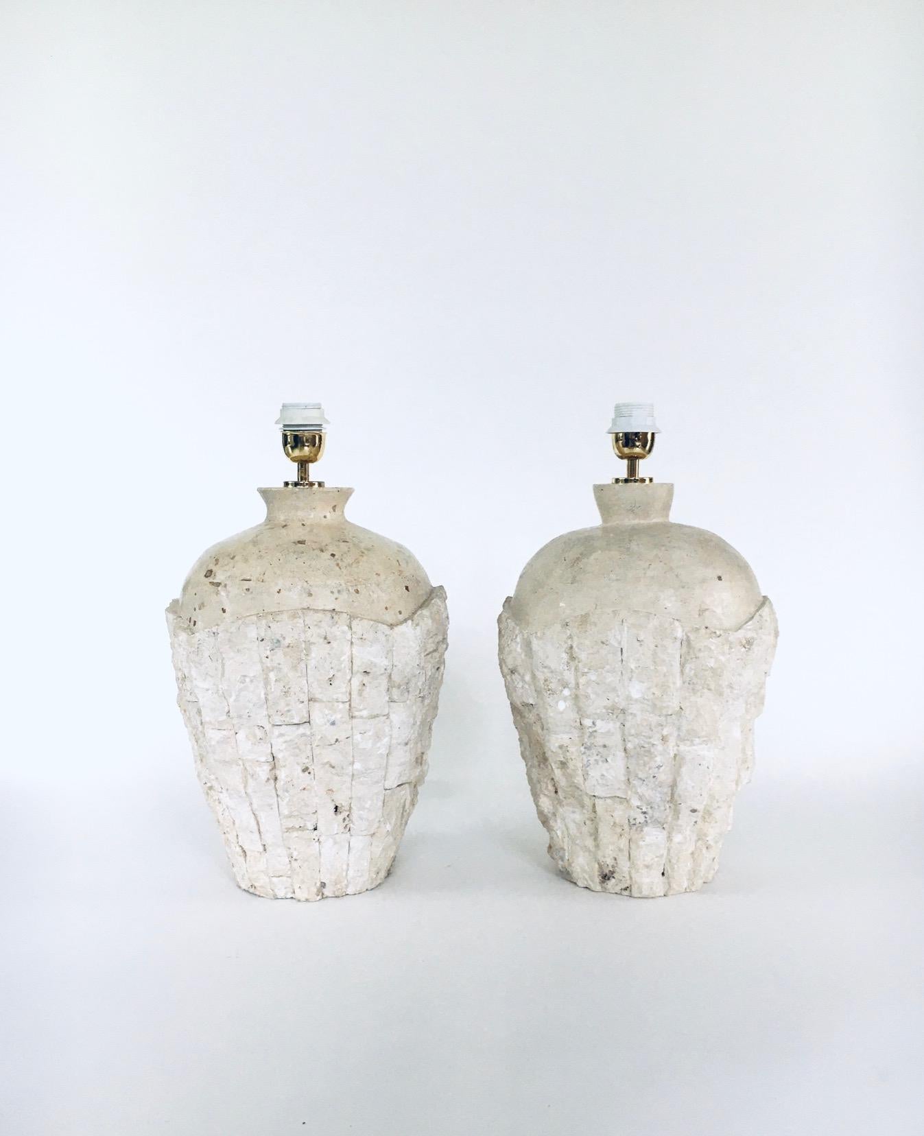 Hollywood Regency Design Mactan Stone Table Lamp Set, 1970's Italy In Good Condition In Oud-Turnhout, VAN