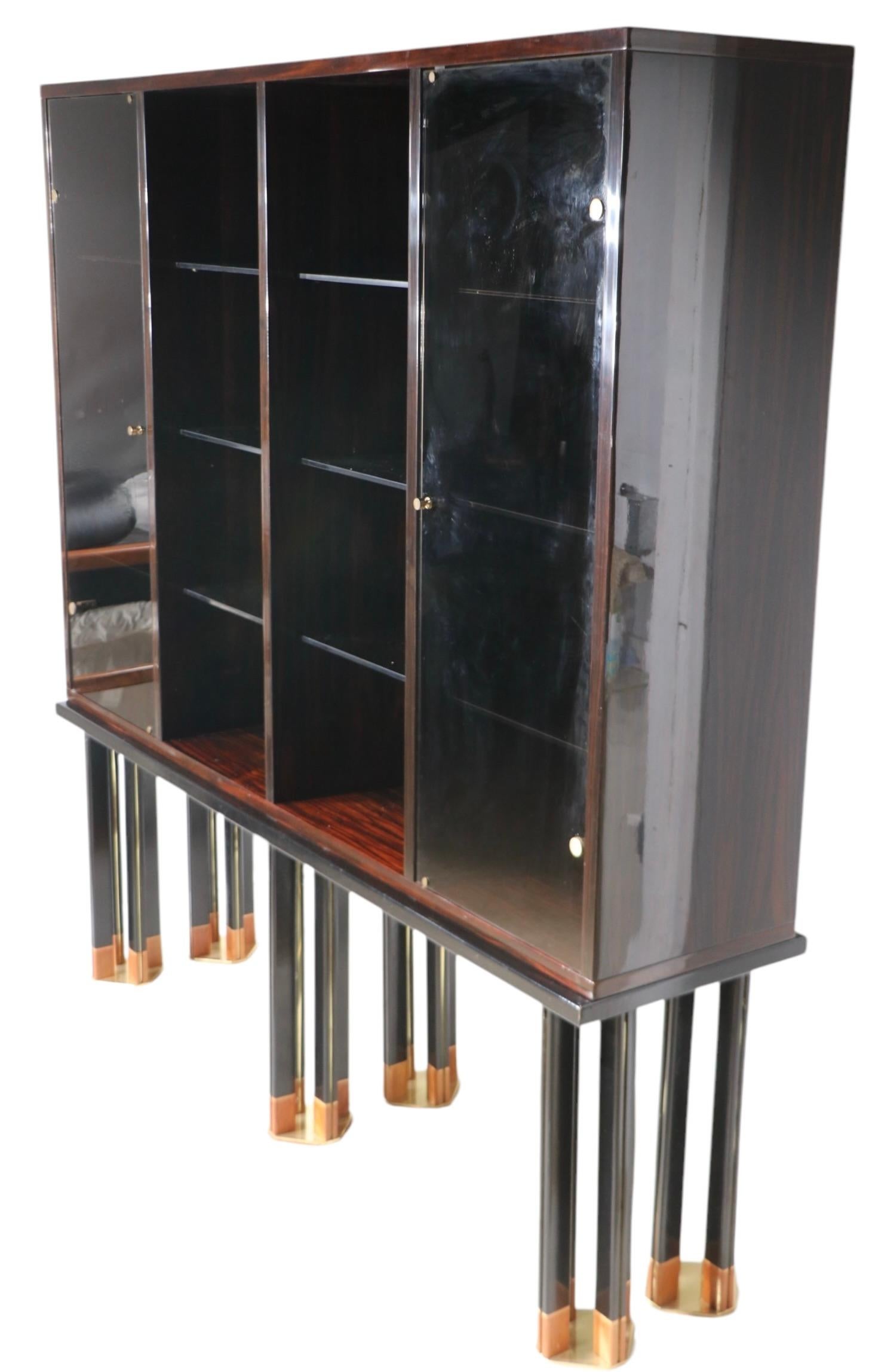 Vitrine Hollywood Regency conçue par Paolo Barracchia pour Roman Deco en vente 1