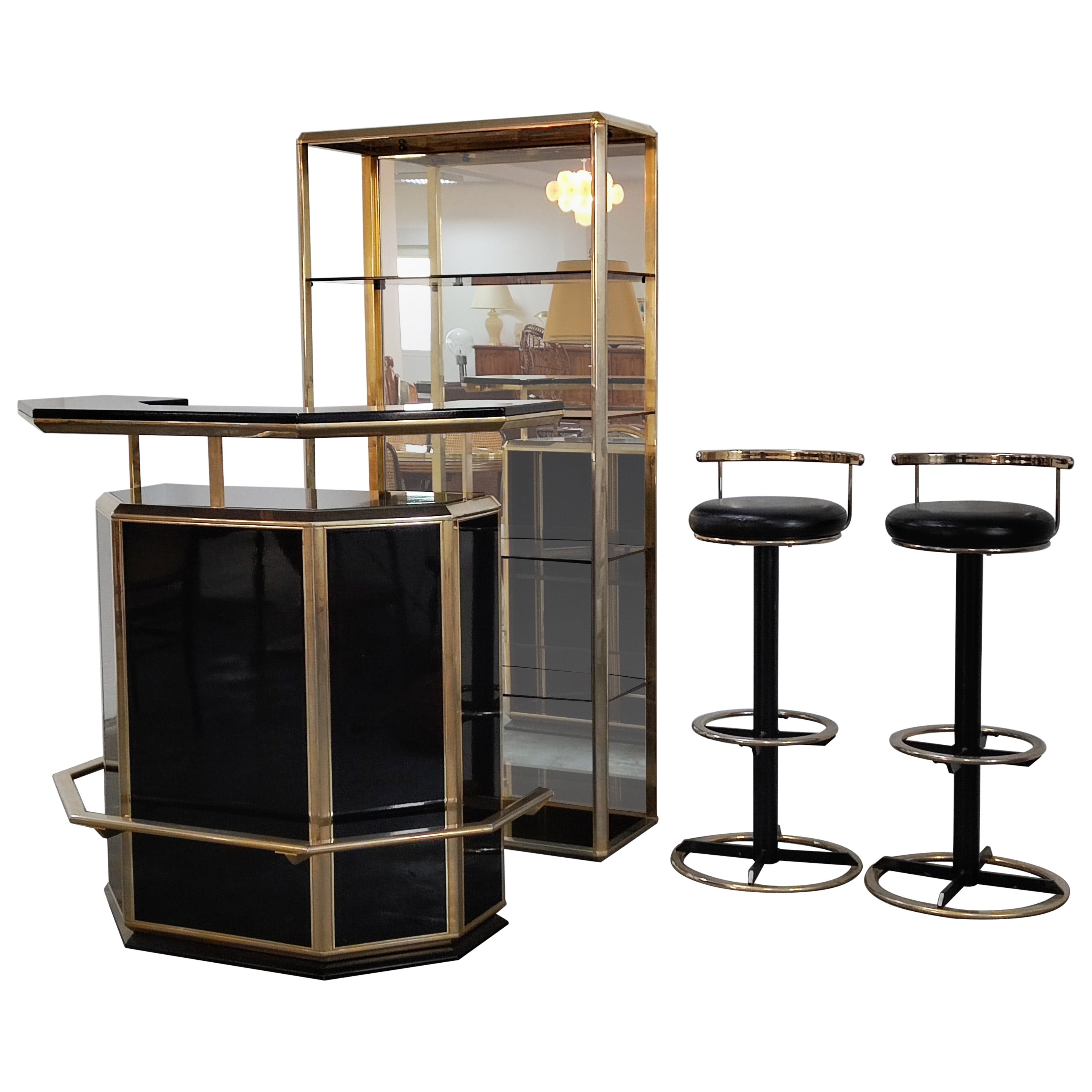 Hollywood Regency Dry Bar with Two Stools and Mirrored Shelf, Italy, 1980s For Sale