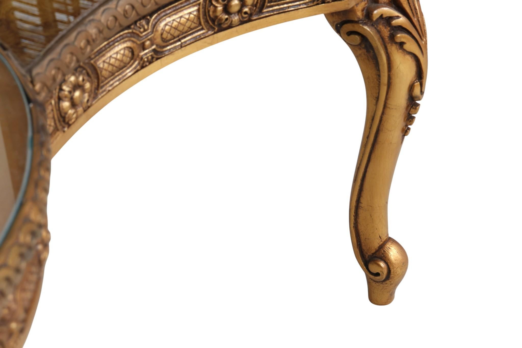 Table basse en bois doré Eglomise Hollywood Regency en vente 4