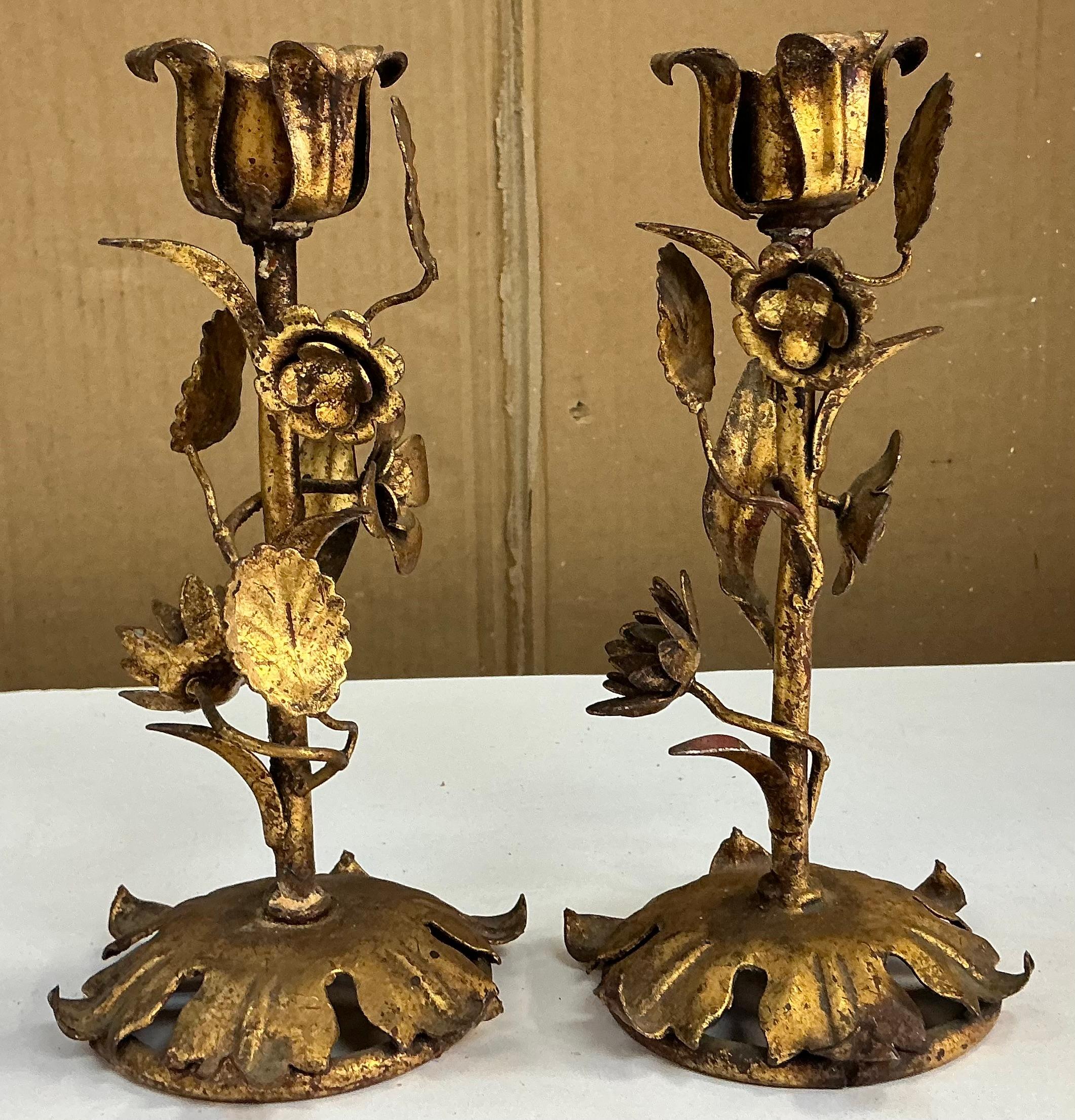 Hollywood Regency Era Italian Gilt Tole Metal Floral Candlesticks - Pair For Sale 3